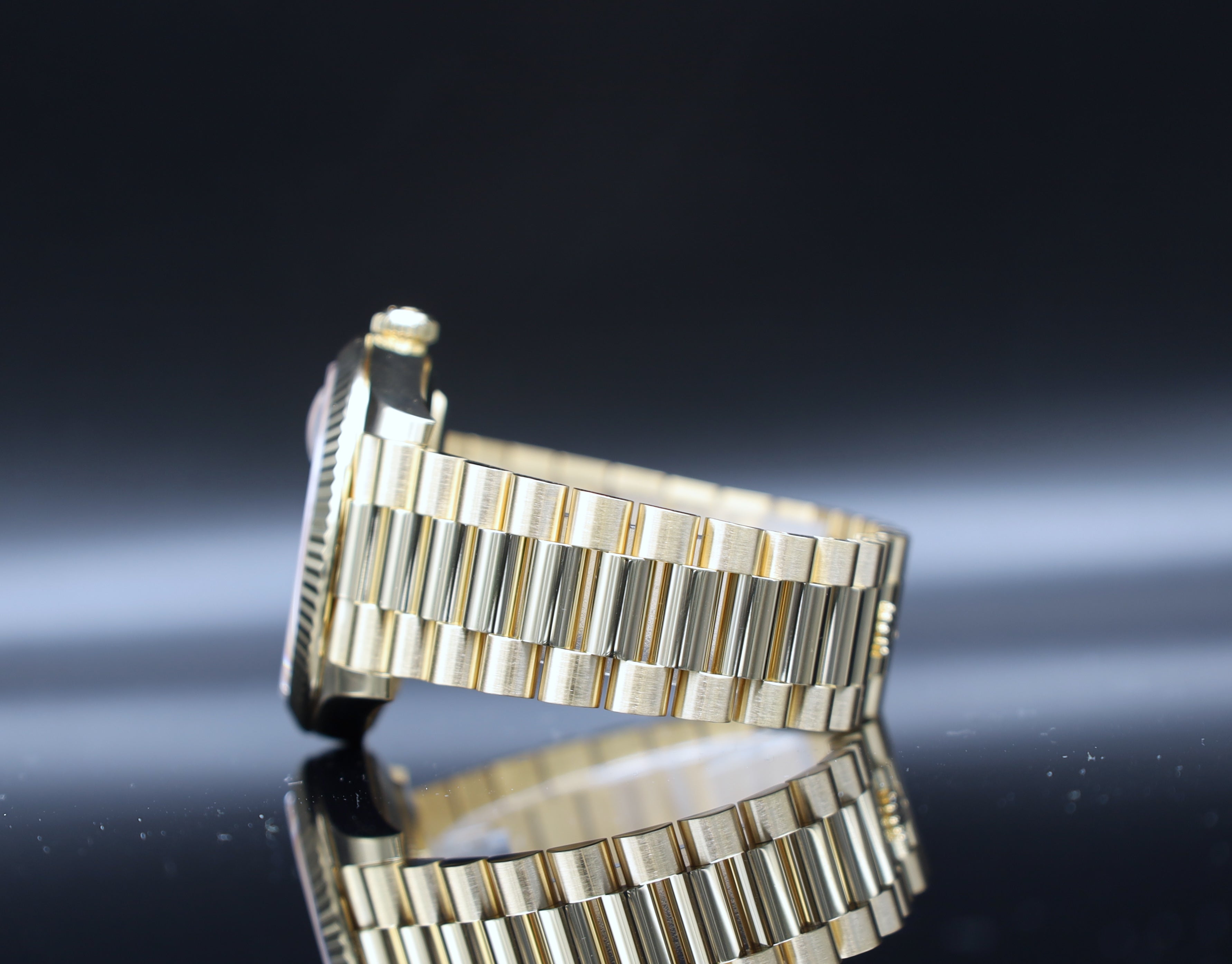 Rolex Day Date Ombré Grün - Gelbgold - 09/2024 - LC100 - Fullset
