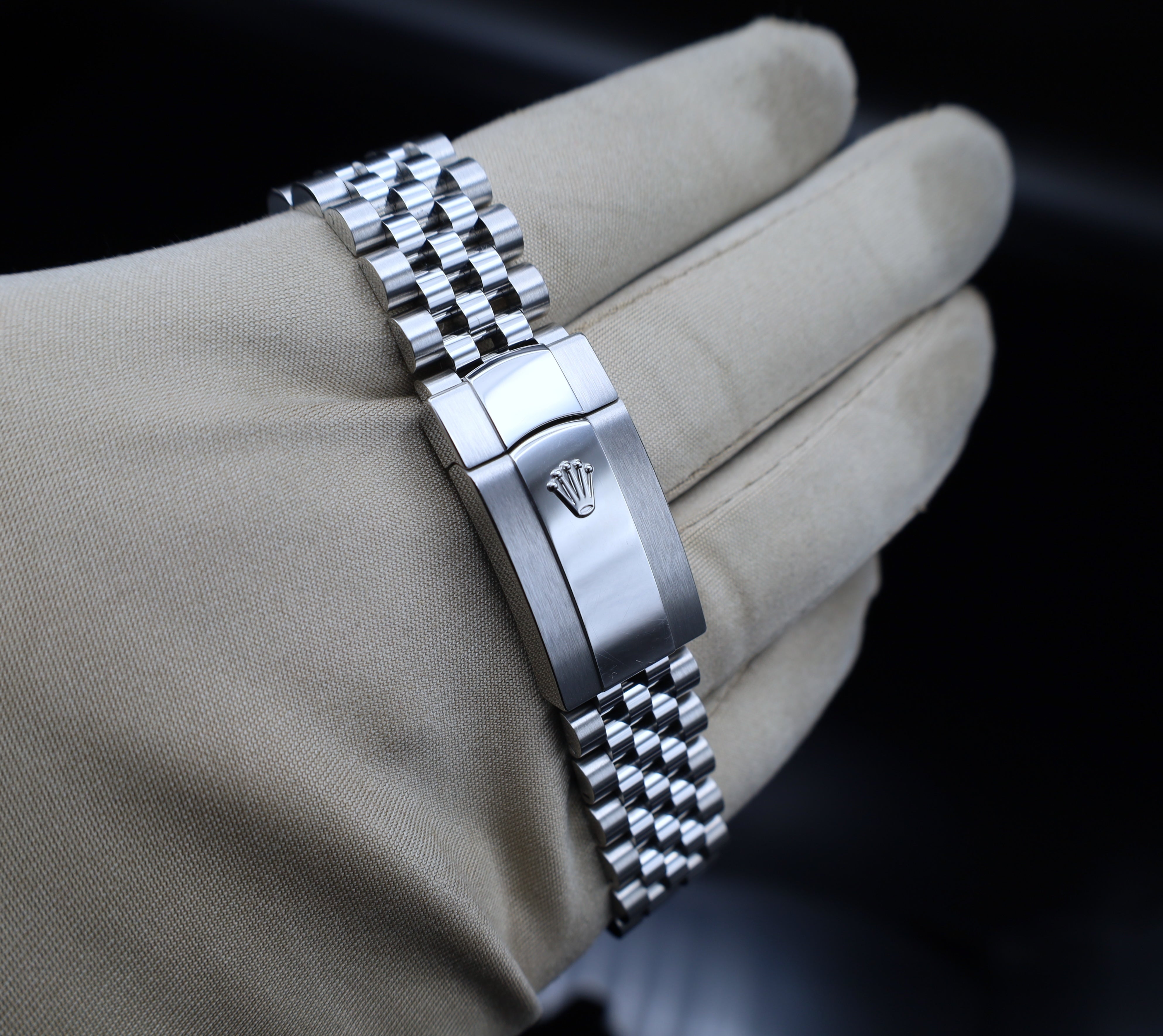 Rolex Datejust 41 Weißes Zifferblatt - LC100 - 2022 - Jubileeband - Fullset