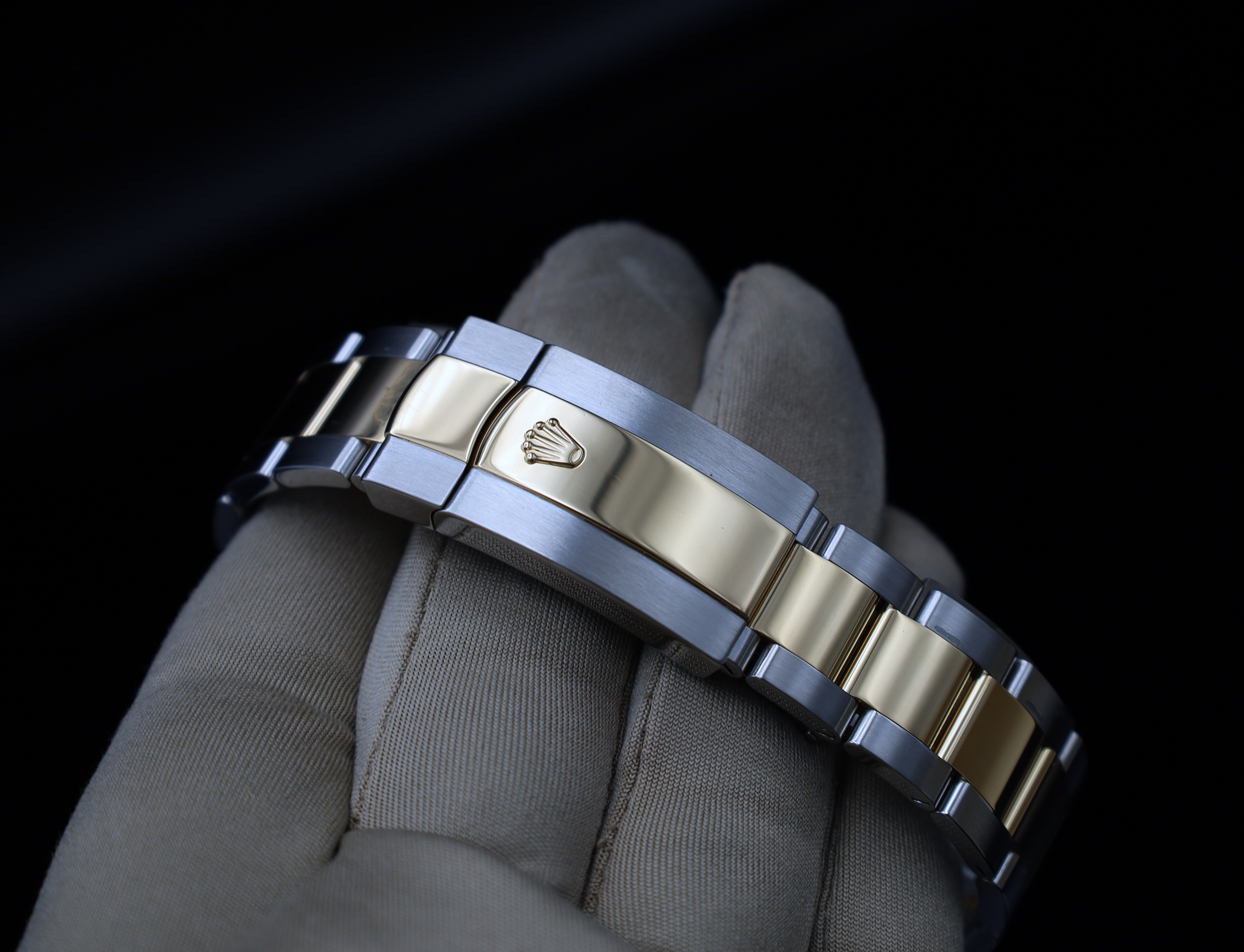 Rolex Sky-Dweller Champagner - 2023 - Fullset - Stahl/Gold - 326933