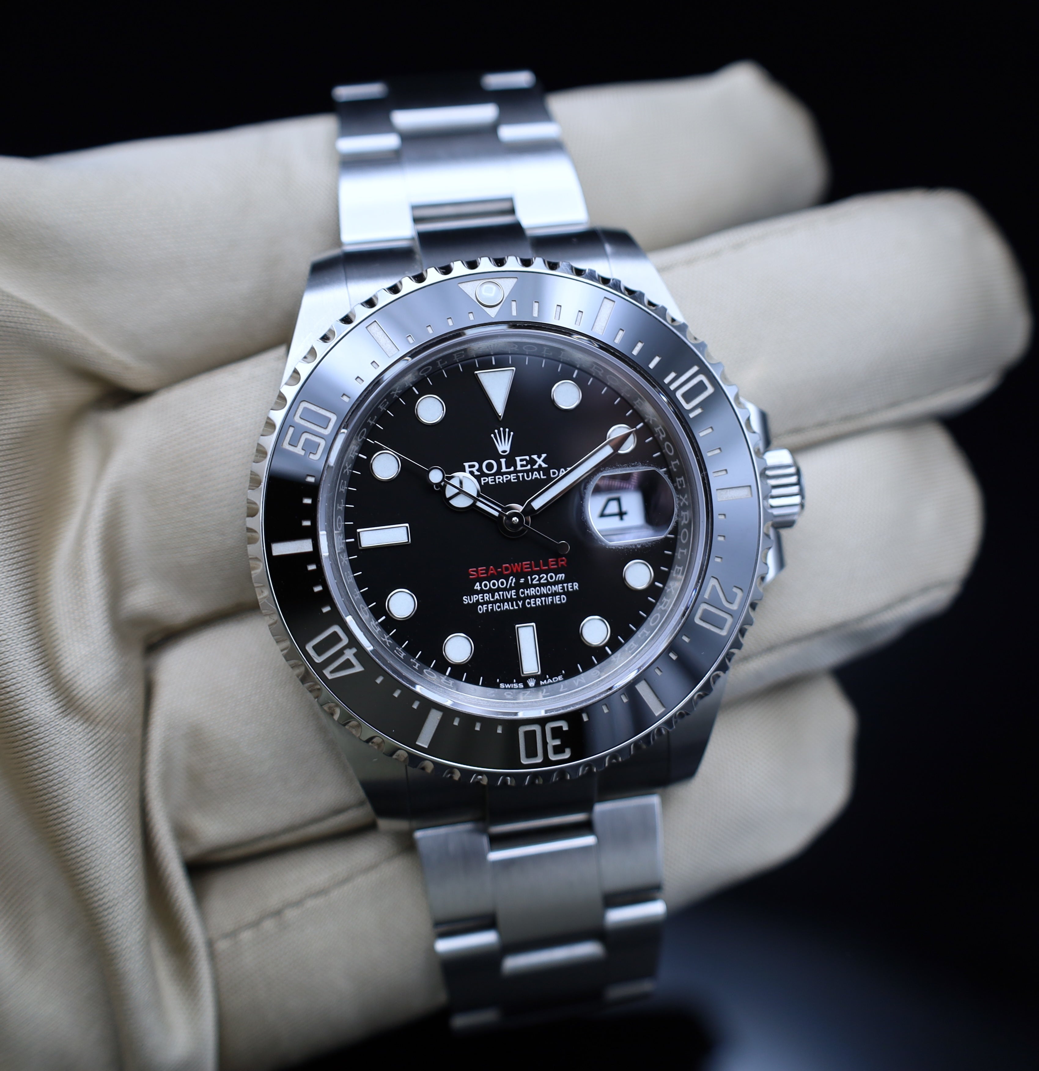 Rolex Sea-Dweller "Single Red" - 12/2022 - Fullset - 126600