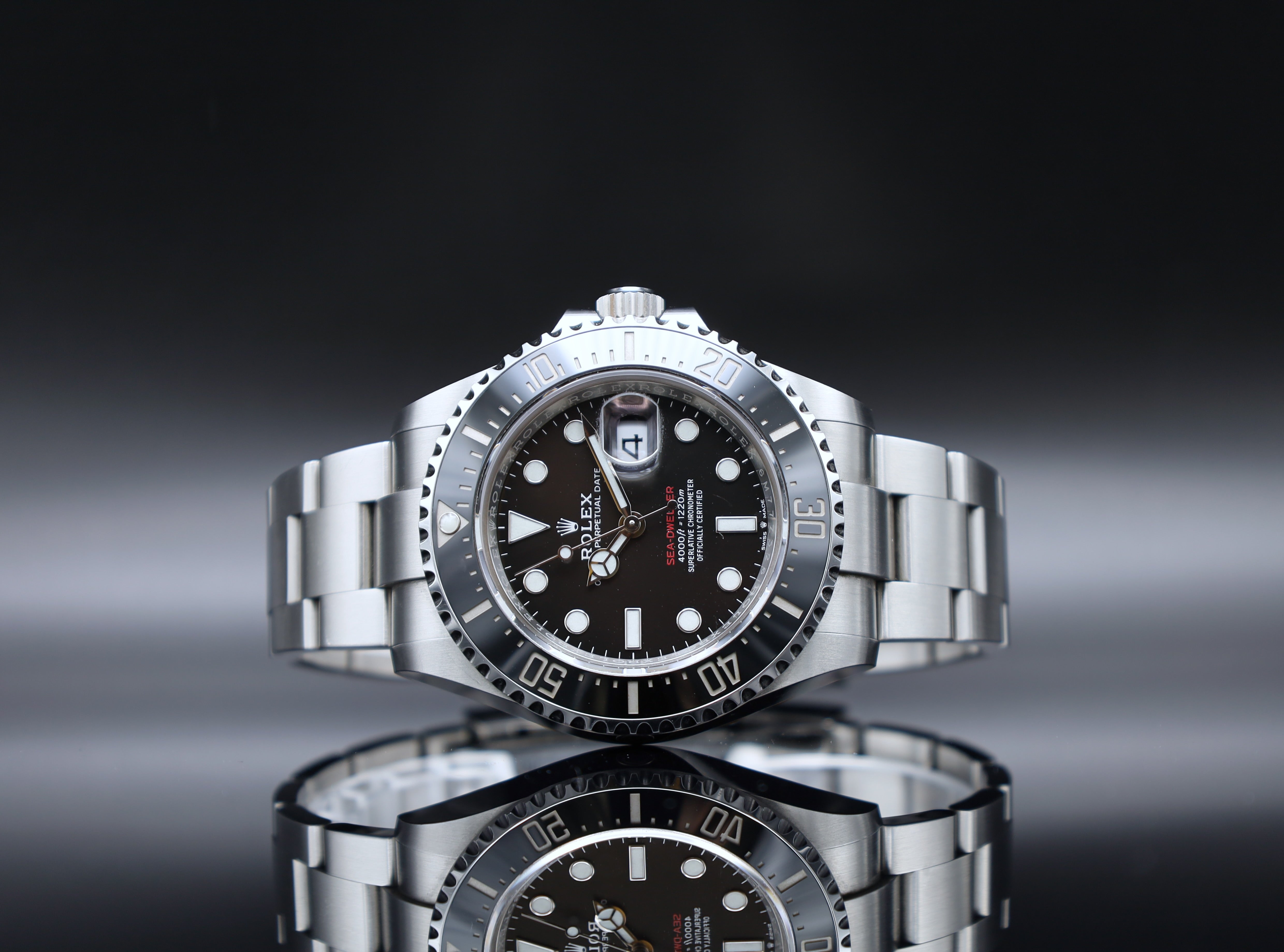 Rolex Sea-Dweller "Single Red" - 12/2022 - Fullset - 126600