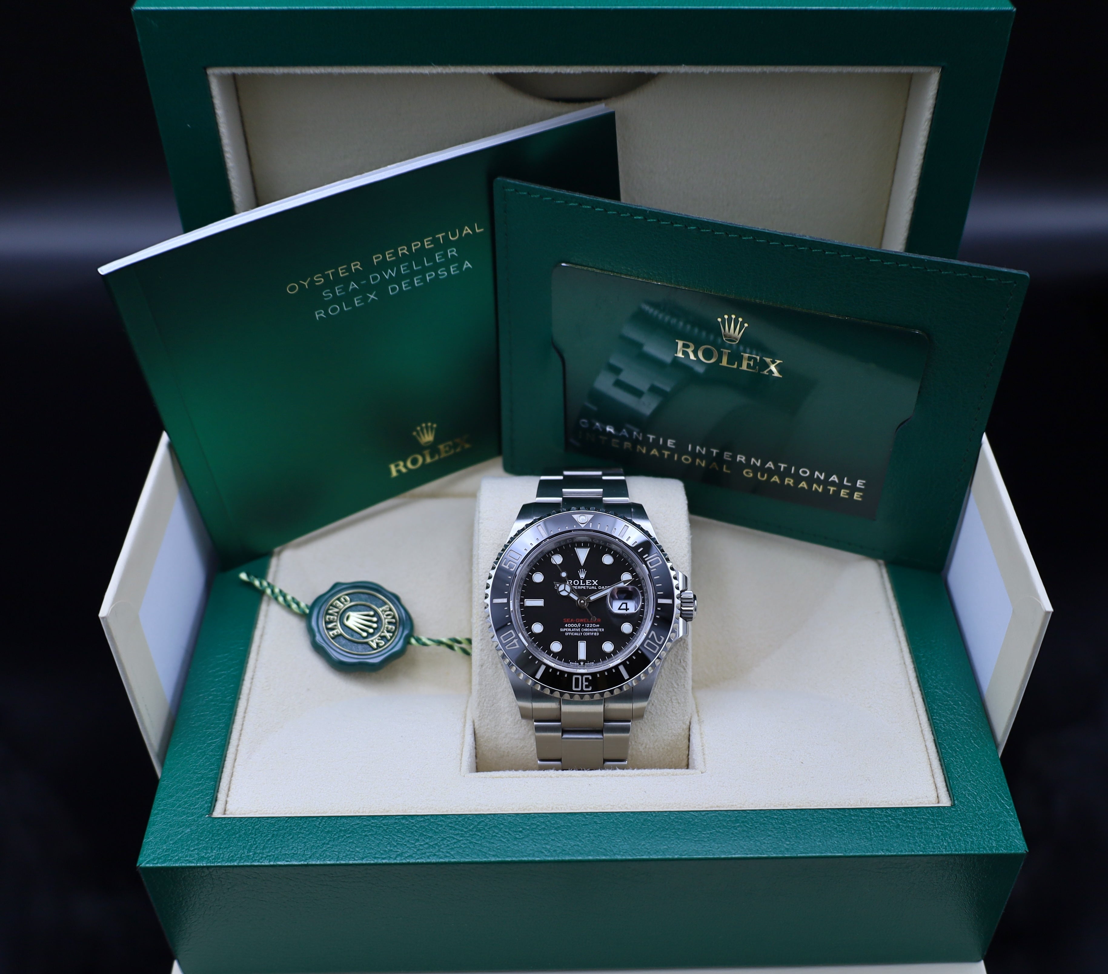 Rolex Sea-Dweller "Single Red" - 12/2022 - Fullset - 126600