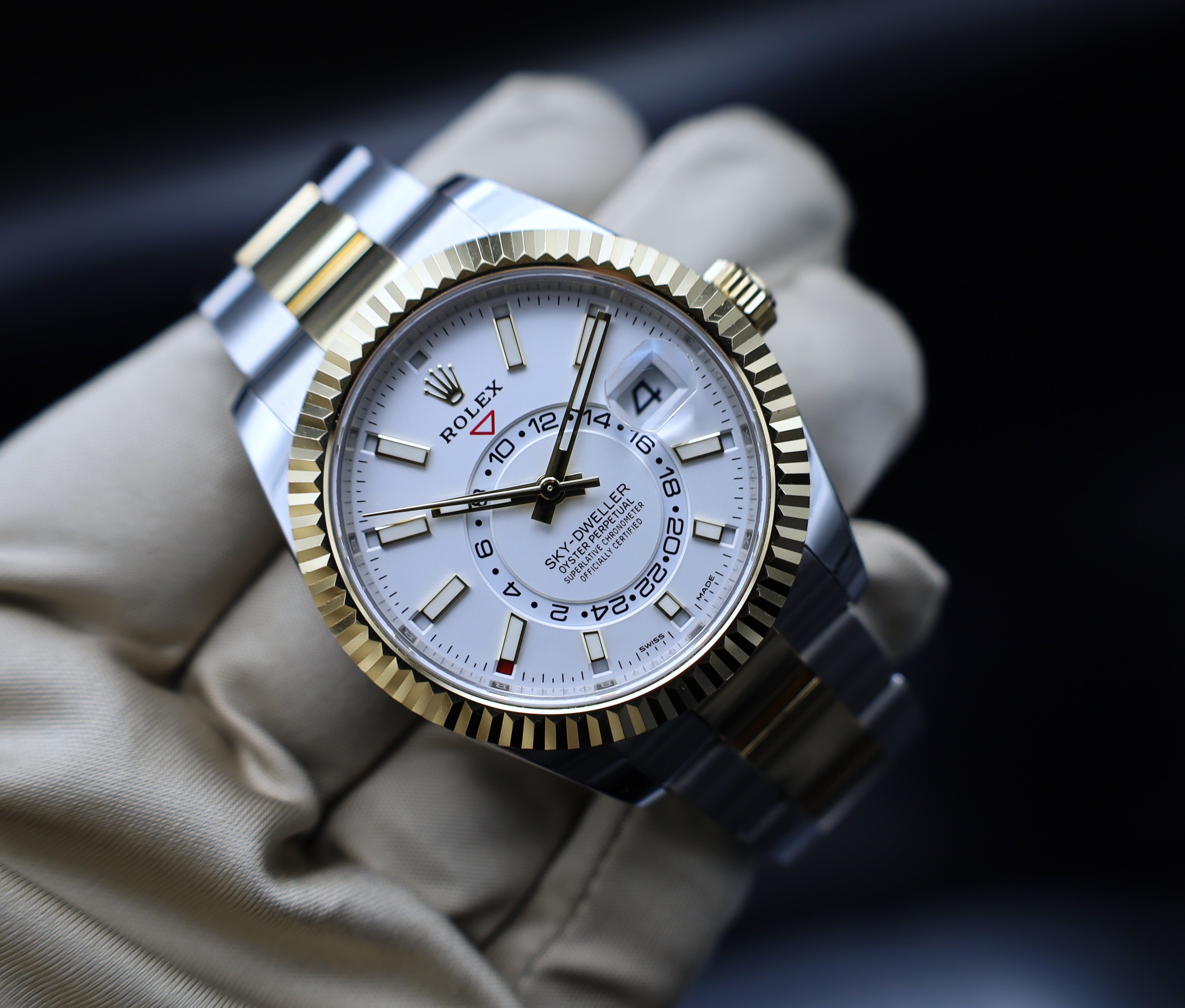 Rolex Sky-Dweller Weiß - 2021 - Fullset - Stahl/Gold - 326933