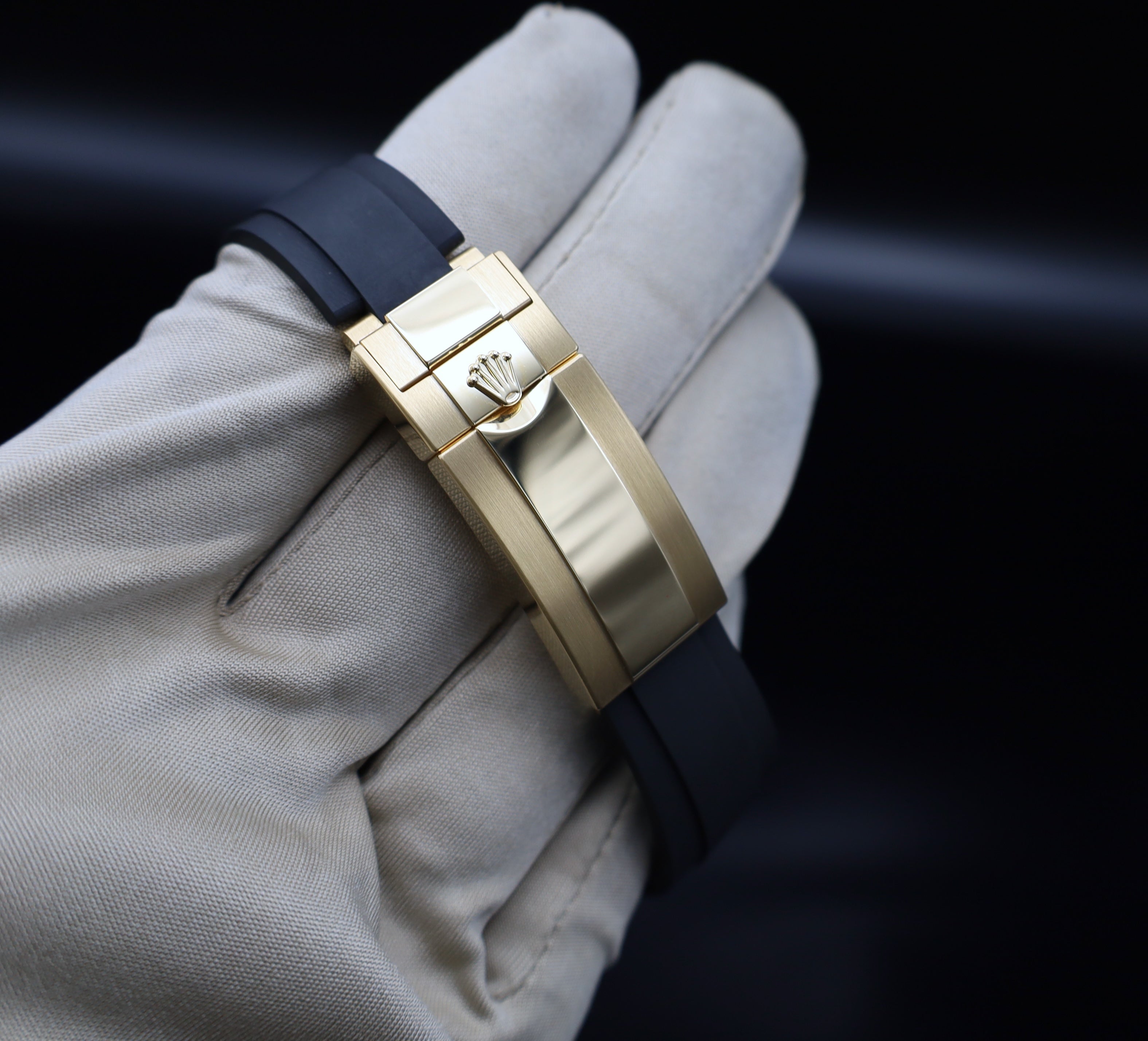 Rolex Yacht-Master 42 - Gelbgold - LC100 - 2025 - Fullset - 226658