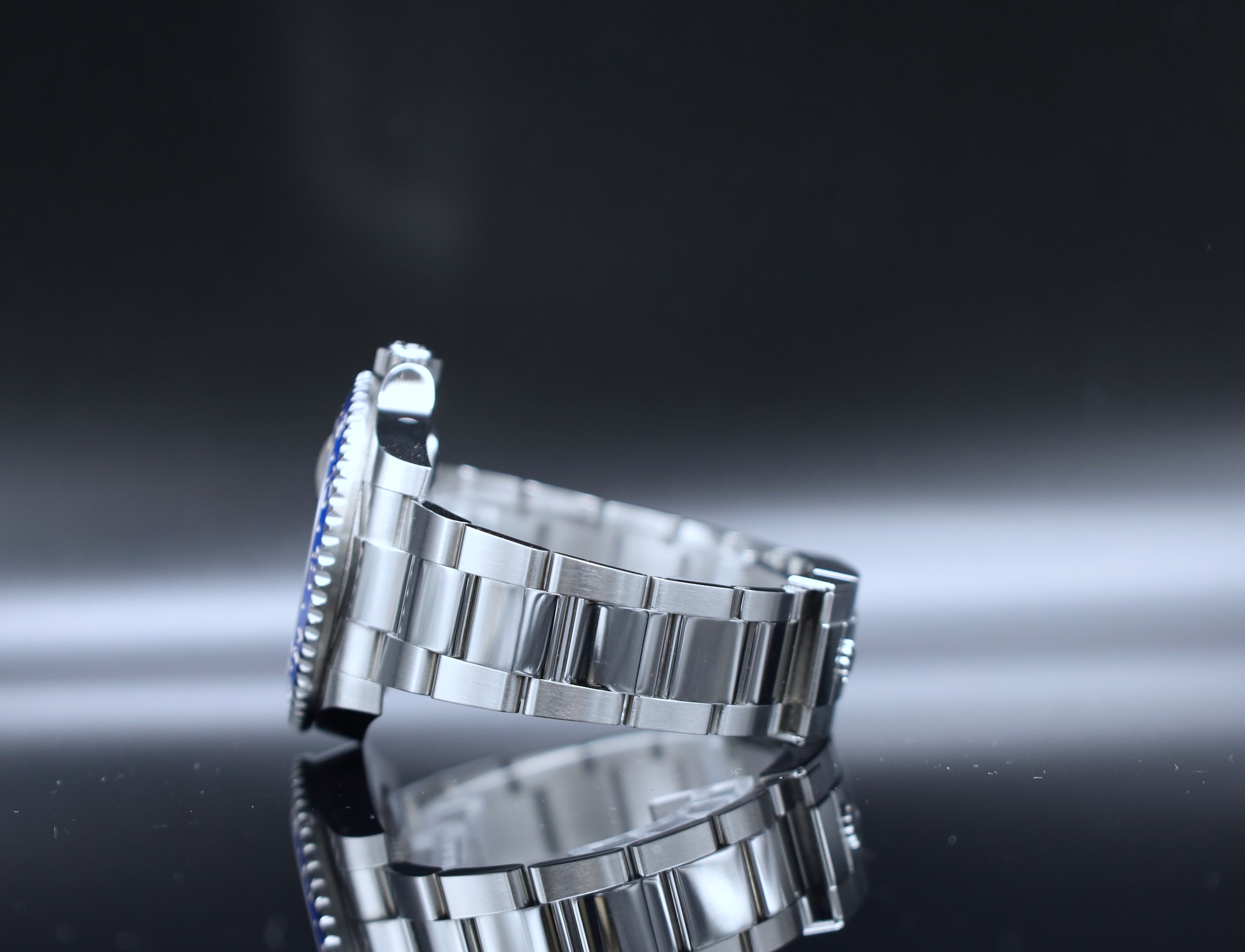 Rolex GMT Master II "Batman" - 2023 - LC100 - Fullset - Oyster - 126710BLNR