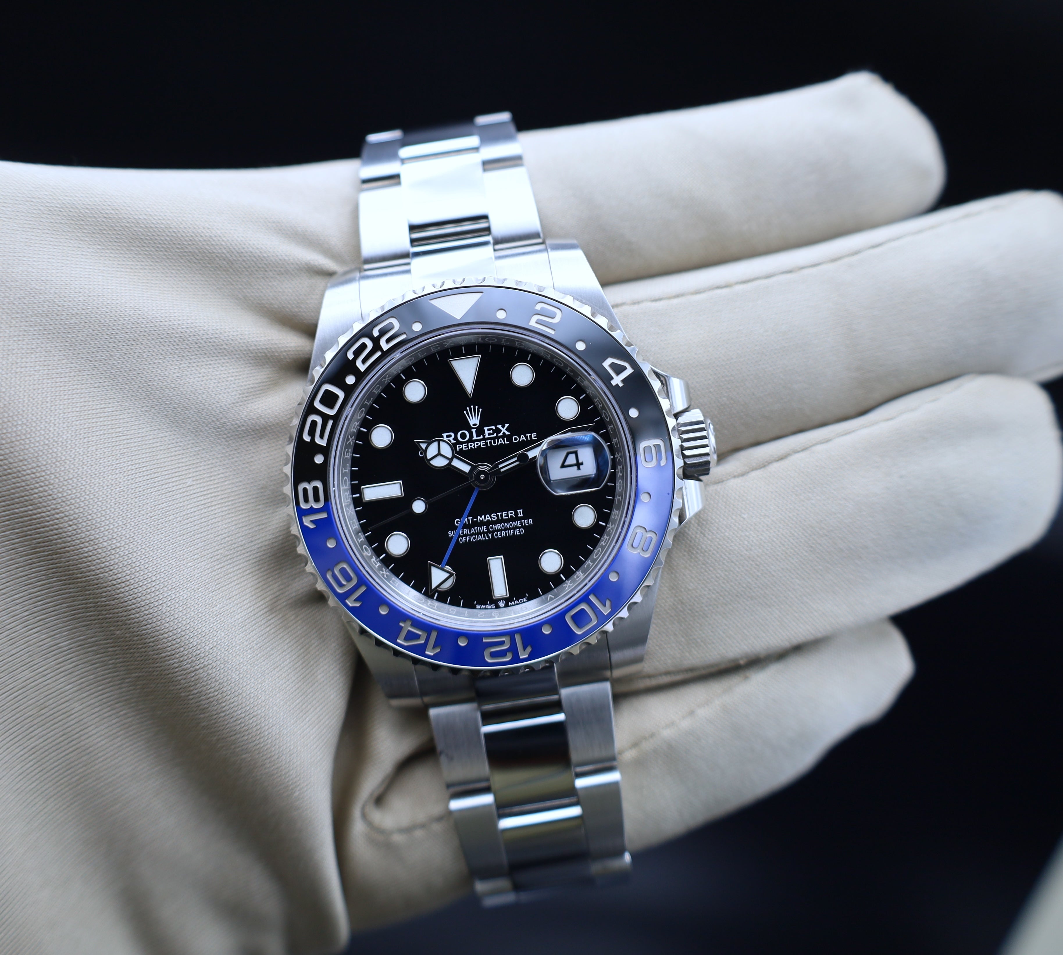 Rolex GMT Master II "Batman" - 2025 - LC100 - Fullset - Oyster - 126710BLNR
