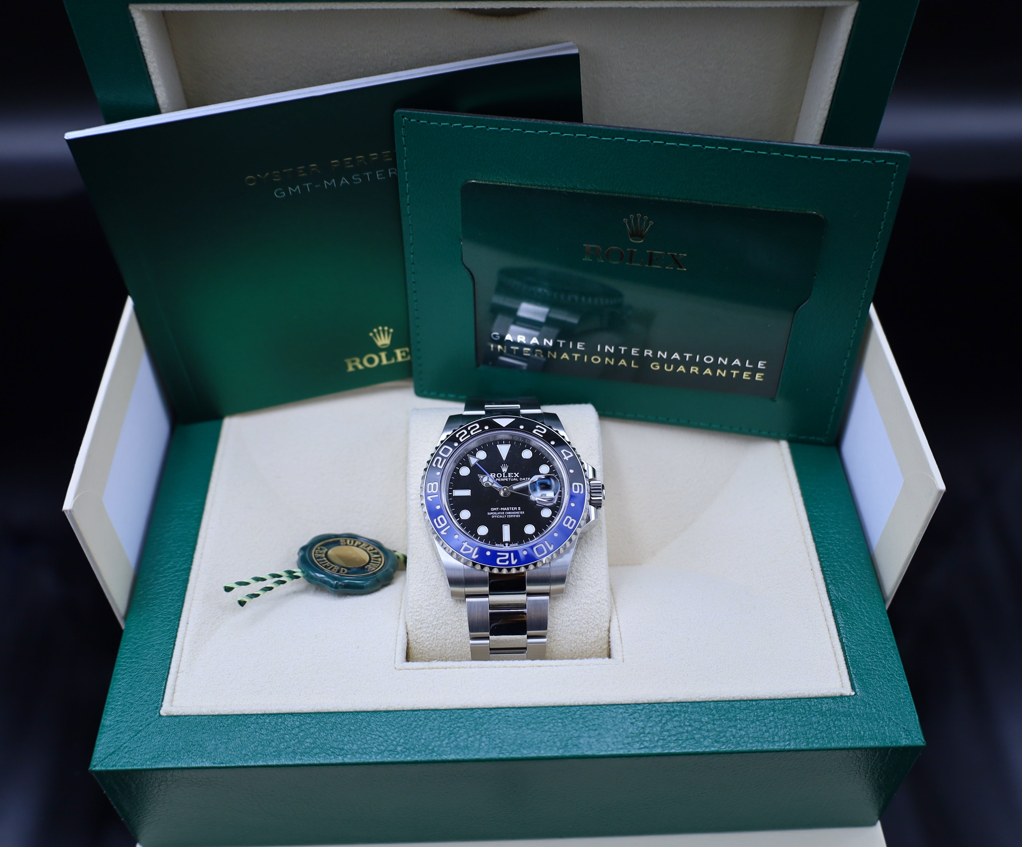 Rolex GMT Master II "Batman" - 2022 - LC100 - Fullset - Oyster - 126710BLNR