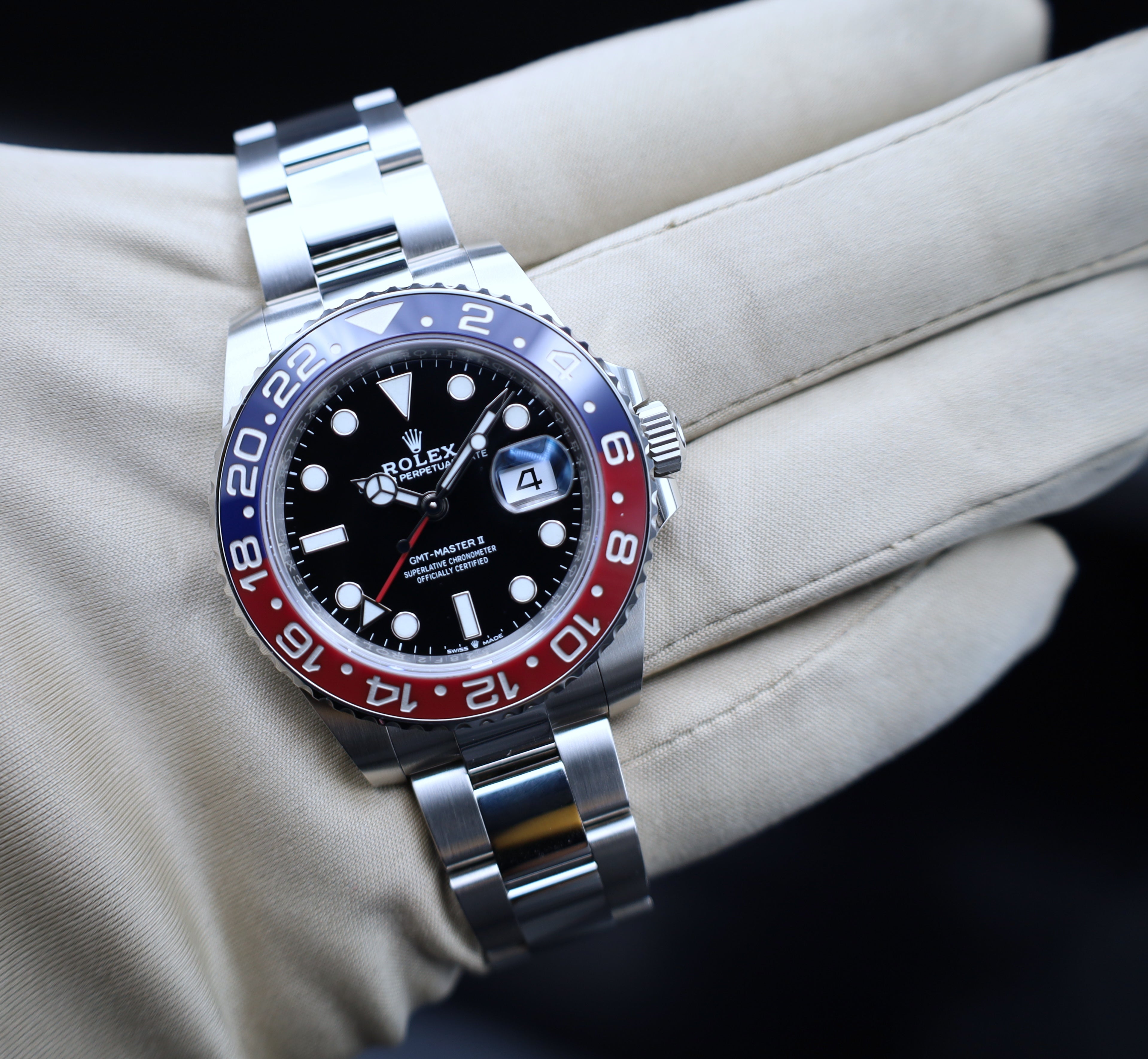 Rolex GMT Master II "Pepsi" - 2021 - Fullset - Oysterband - 126710BLRO