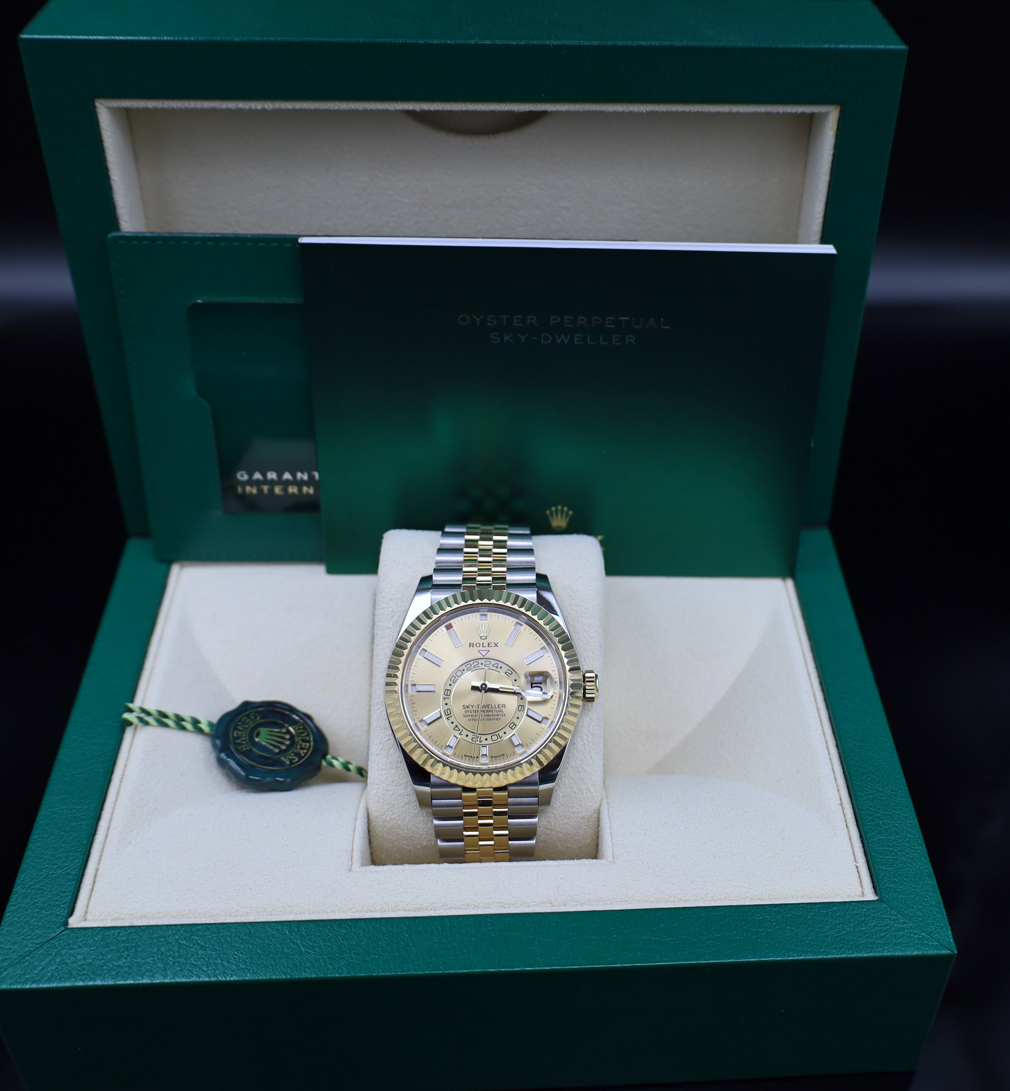 Rolex Sky-Dweller Champagner - 11/2022 - Fullset - Stahl/Gold - Jubilee - 336933