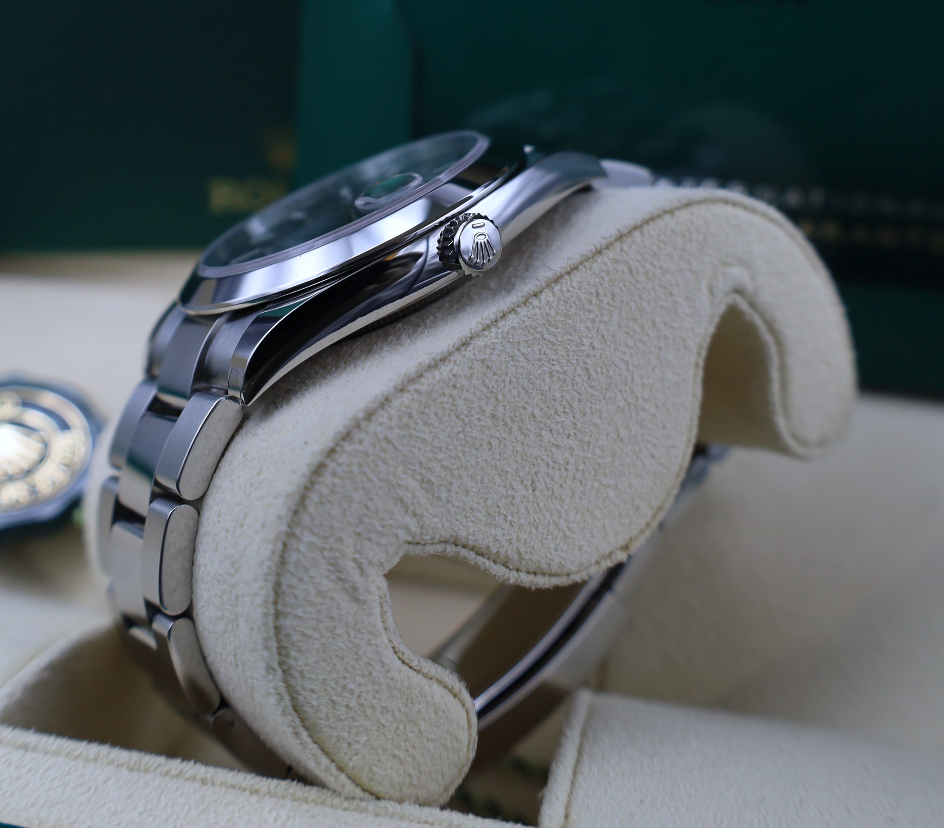 Rolex Datejust 41 Rhodium Oyster - 2026 - LC100 - Fullset - 126300
