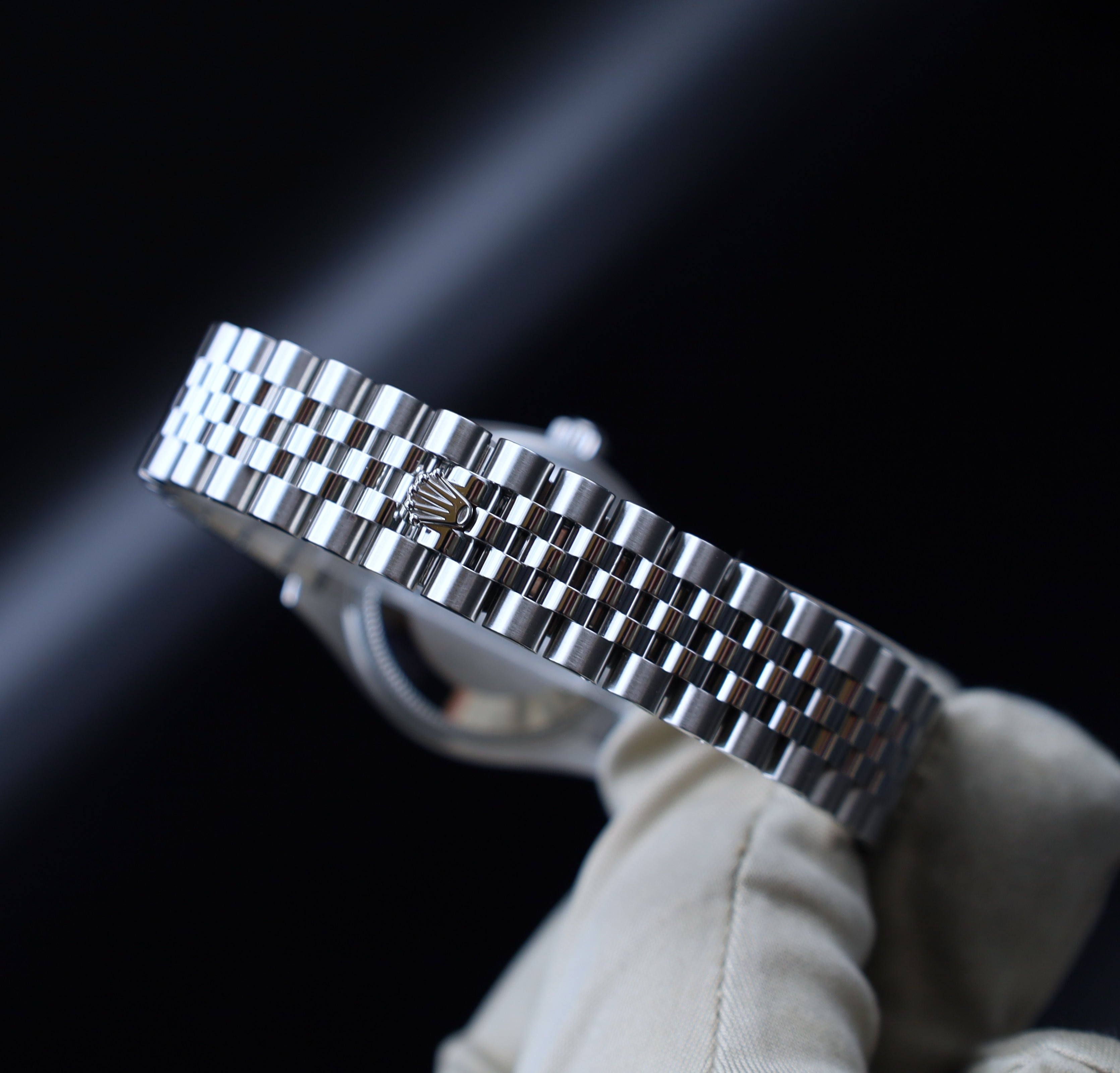 Rolex Datejust 31 Pinkes Zifferblatt - 2025 - Neuwertig - Fullset - Jubilee - 278274