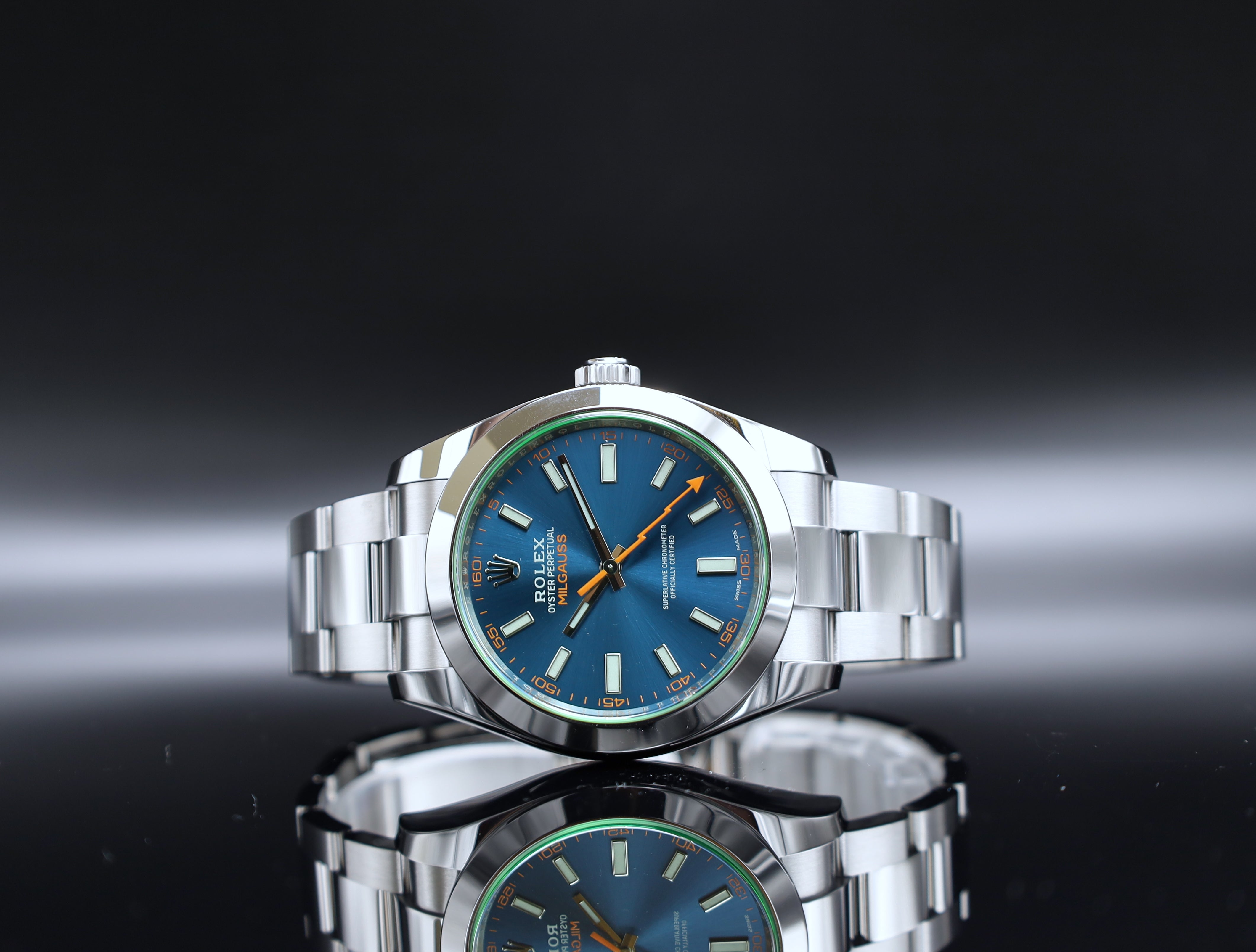 Rolex Oyster Perpetual Milgauss 40 / Blau - 2021 - Full Set - Neuwertig