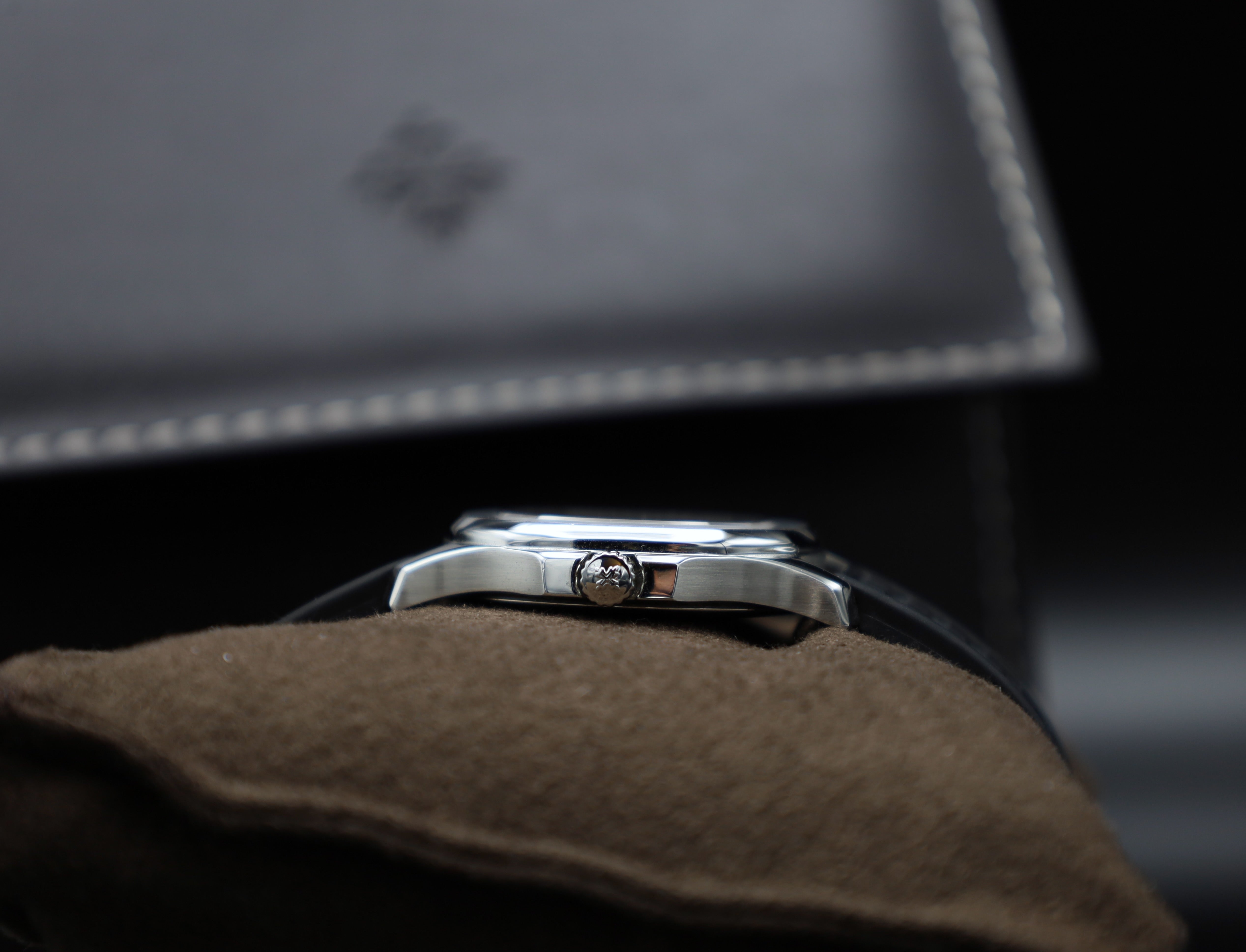 Patek Philippe Aquanaut - deutsche Papiere -Revision 2025 - 4960A