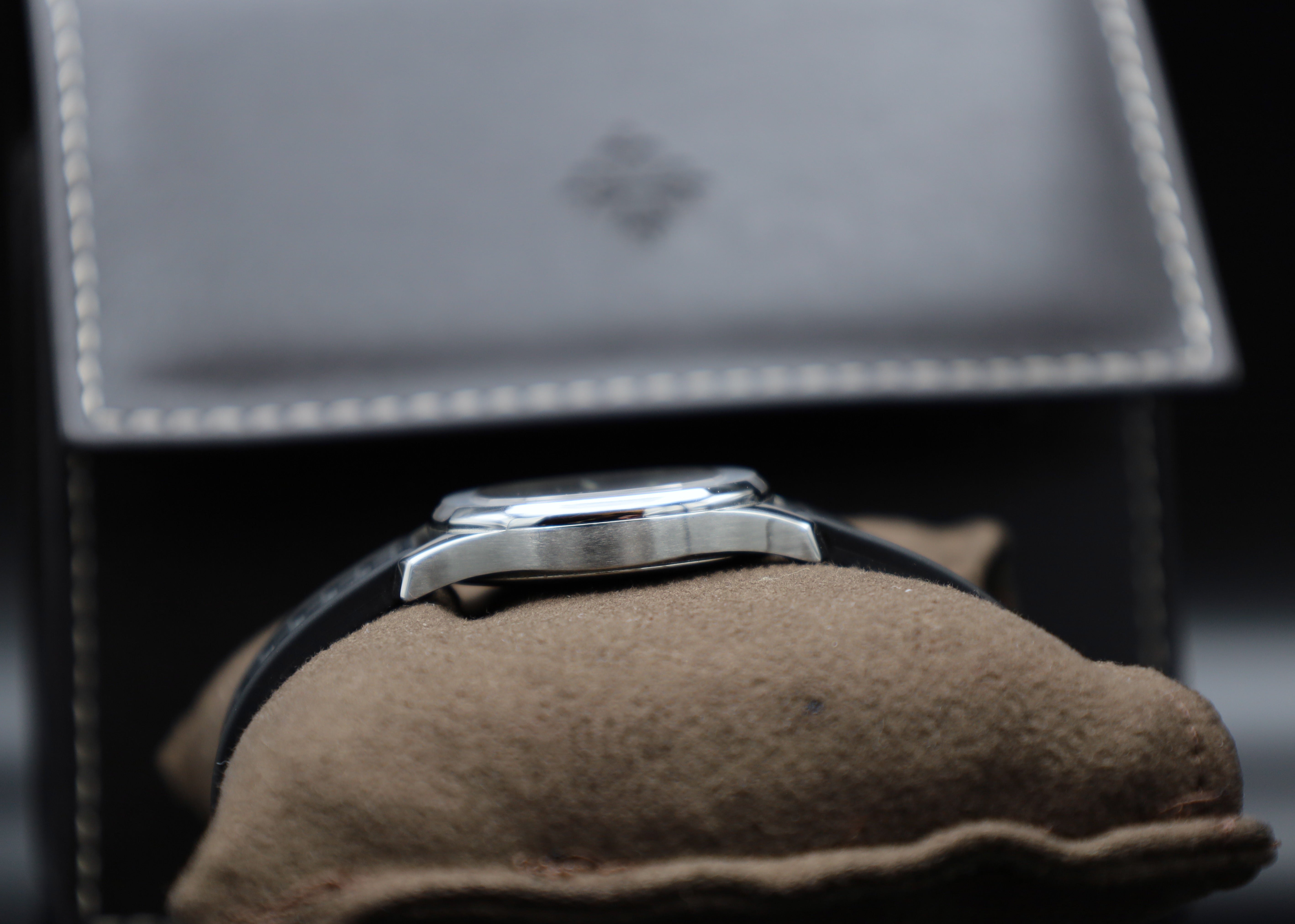 Patek Philippe Aquanaut - deutsche Papiere -Revision 2025 - 4960A