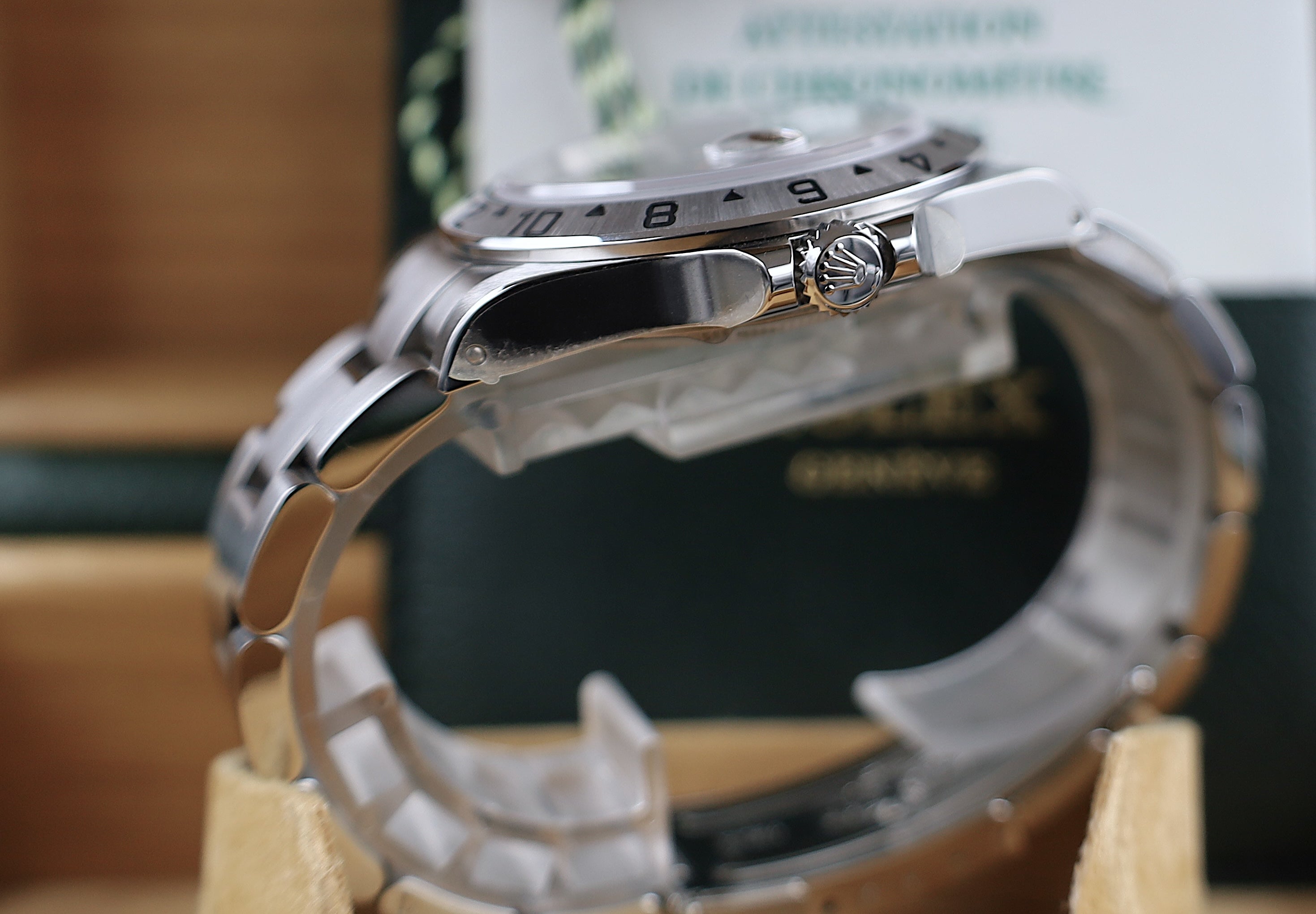 Rolex Explorer II 40 - 2002 - Full Stickers - Fullset - LC100 - 16570