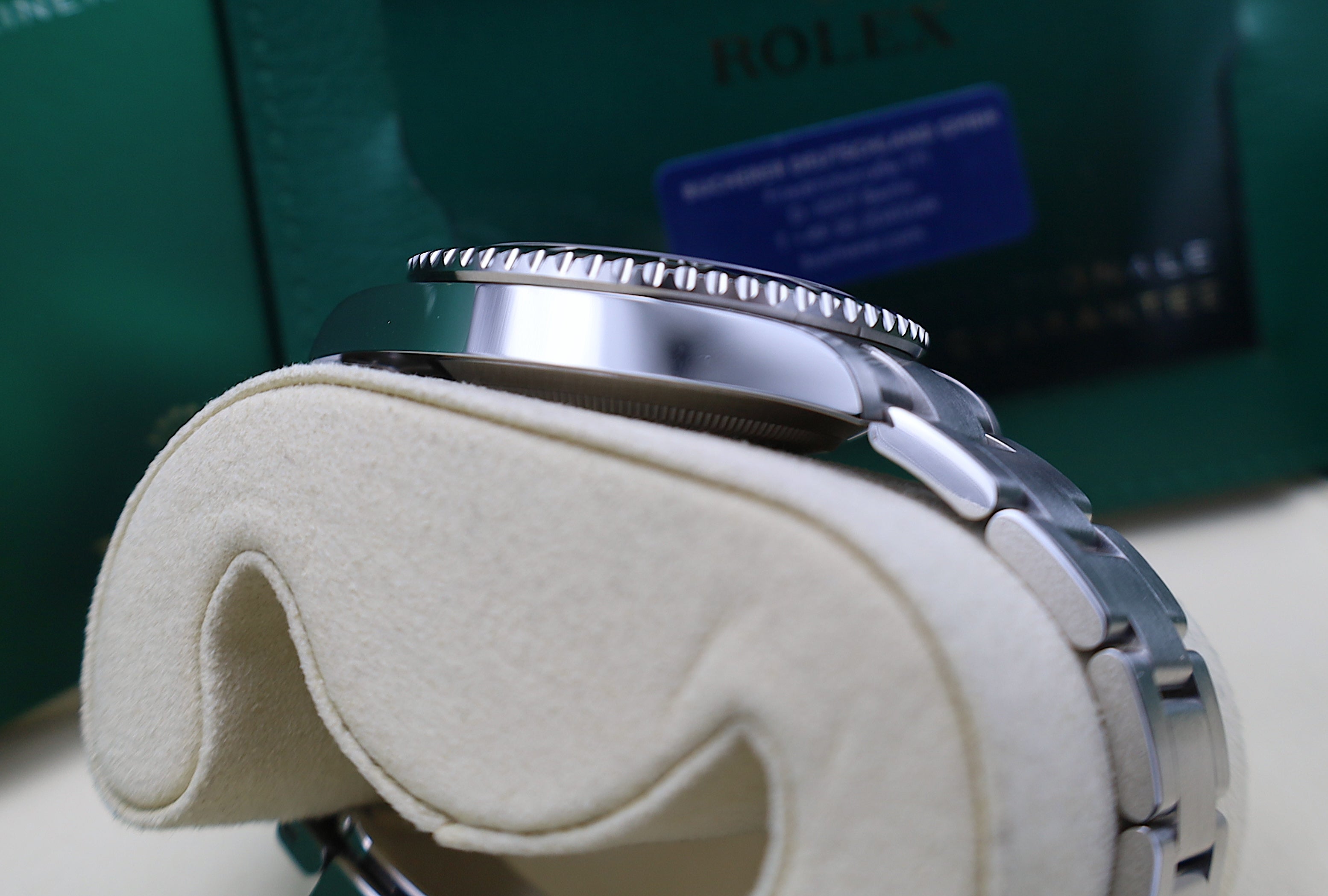 Rolex Submariner No-Date - 2025 - Fullset - 124060