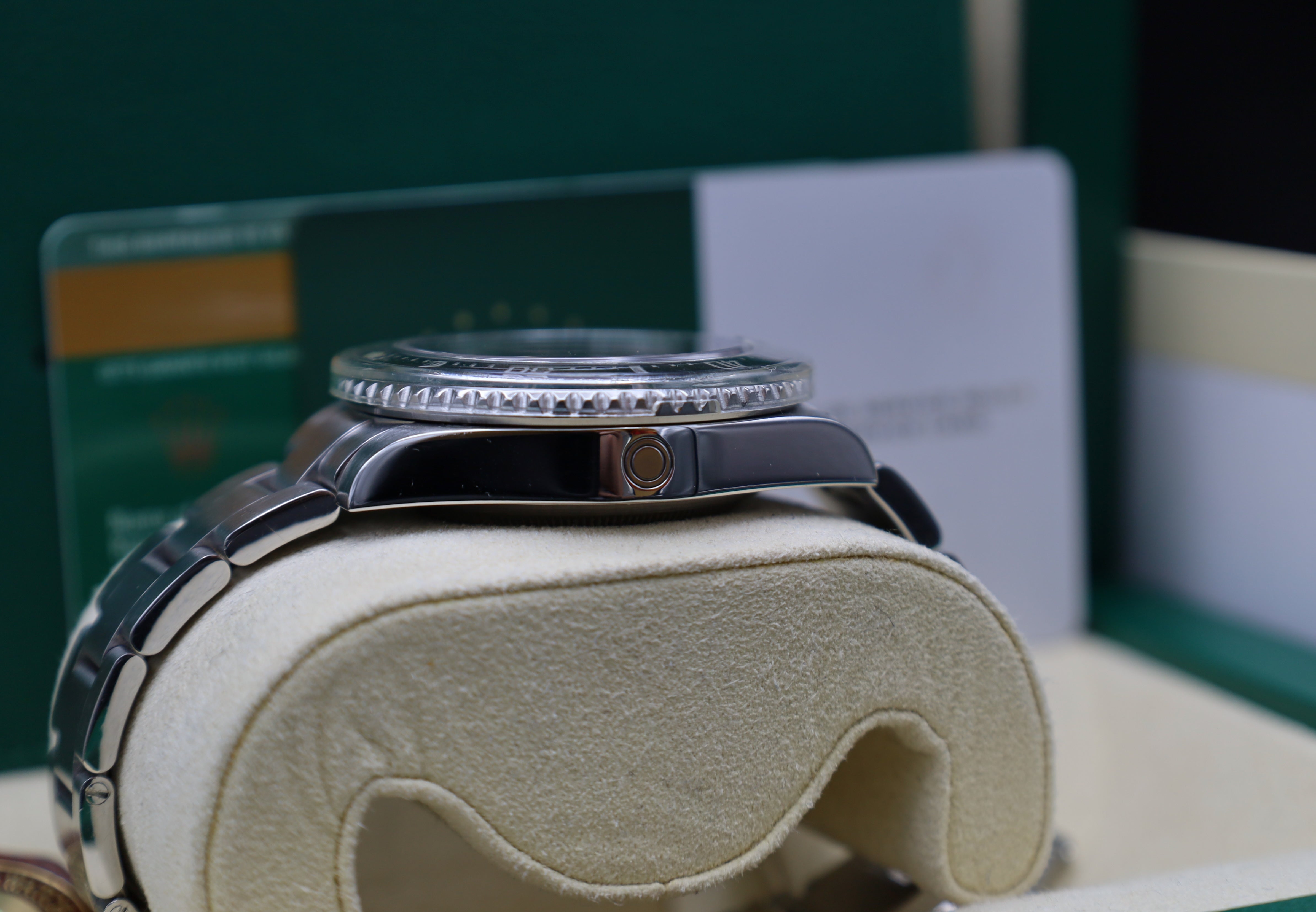Rolex Sea-Dweller 4000 - LC100 - Full Set - 116600
