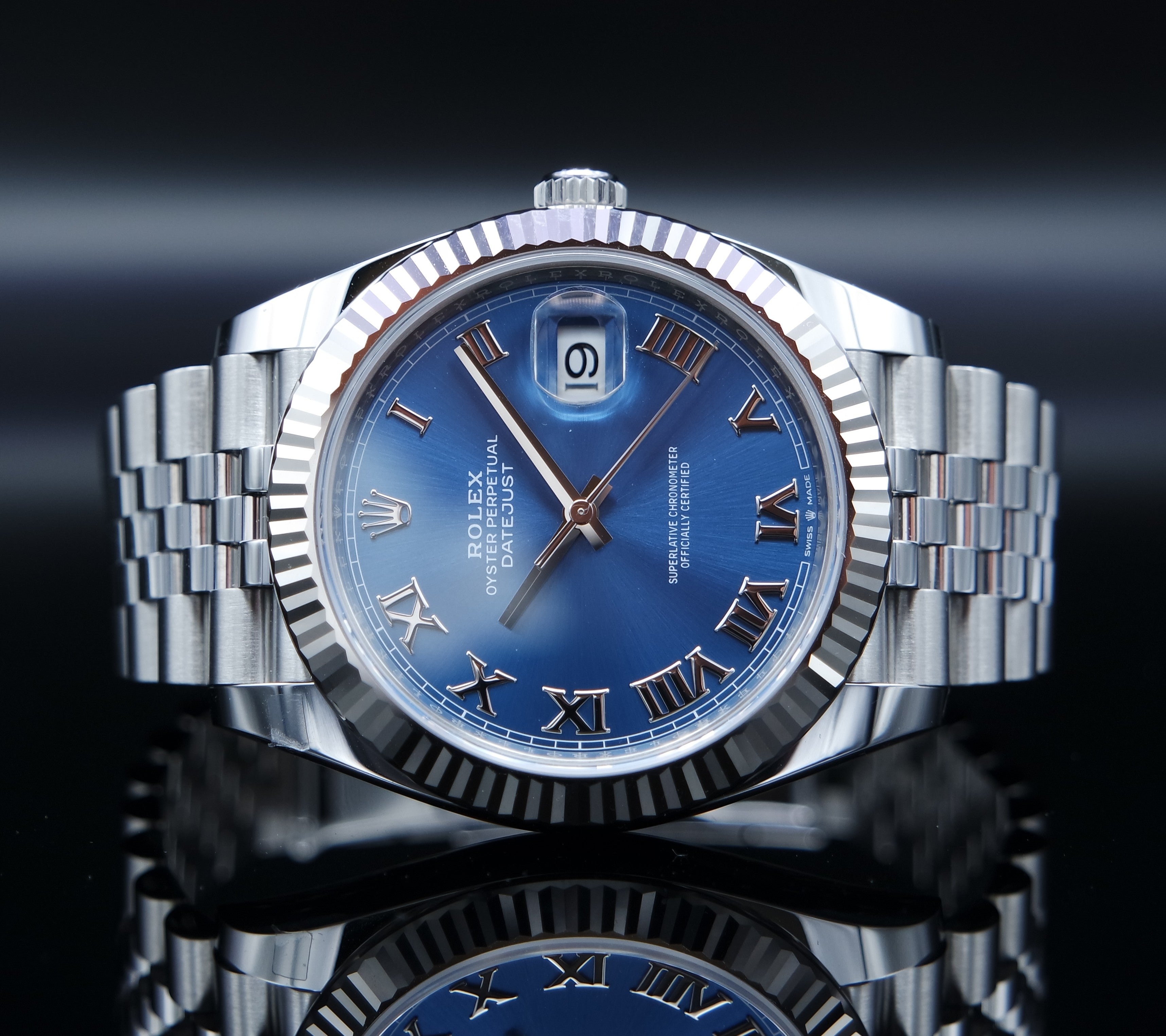 Rolex Datejust 41 Azzuro / Azure - Roman Dial - 2023 - Fullset - Jubileeband