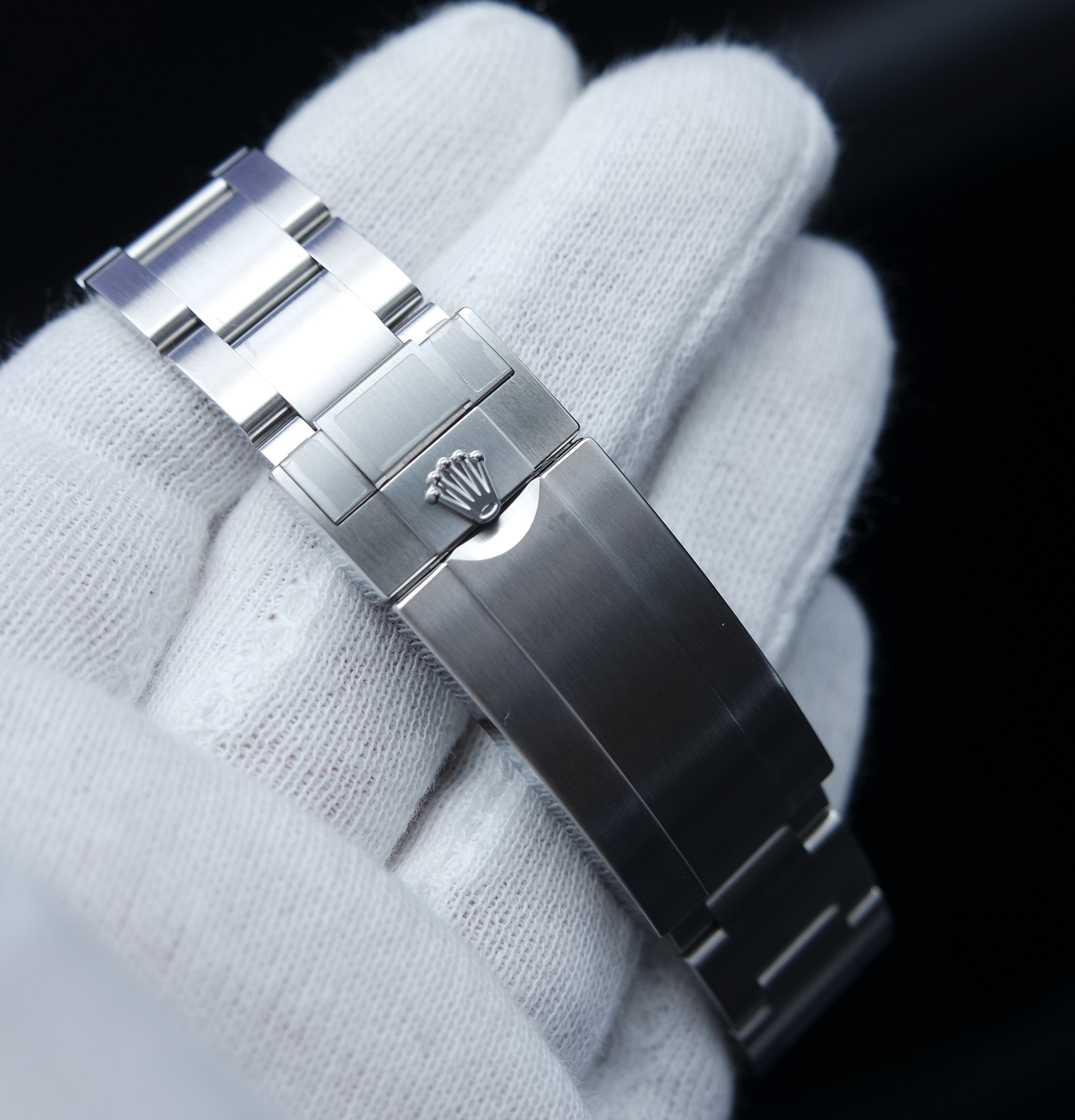 Rolex Submariner No-Date - 12/2025 - LC100 - Fullset - 124060 - Neuwertig