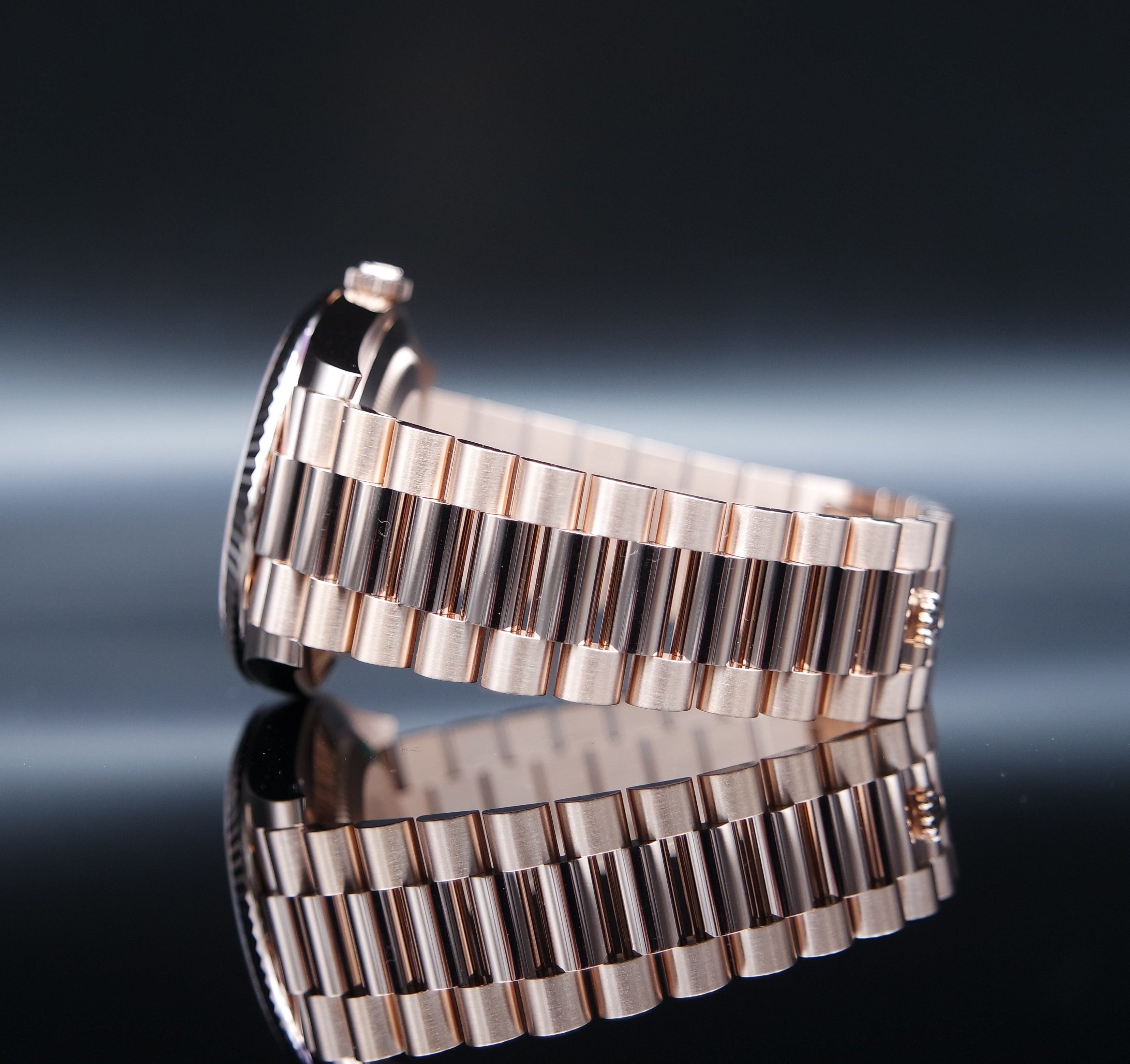 Rolex Day Date Olivé Rosegold - 2023 - Fullset - 228235