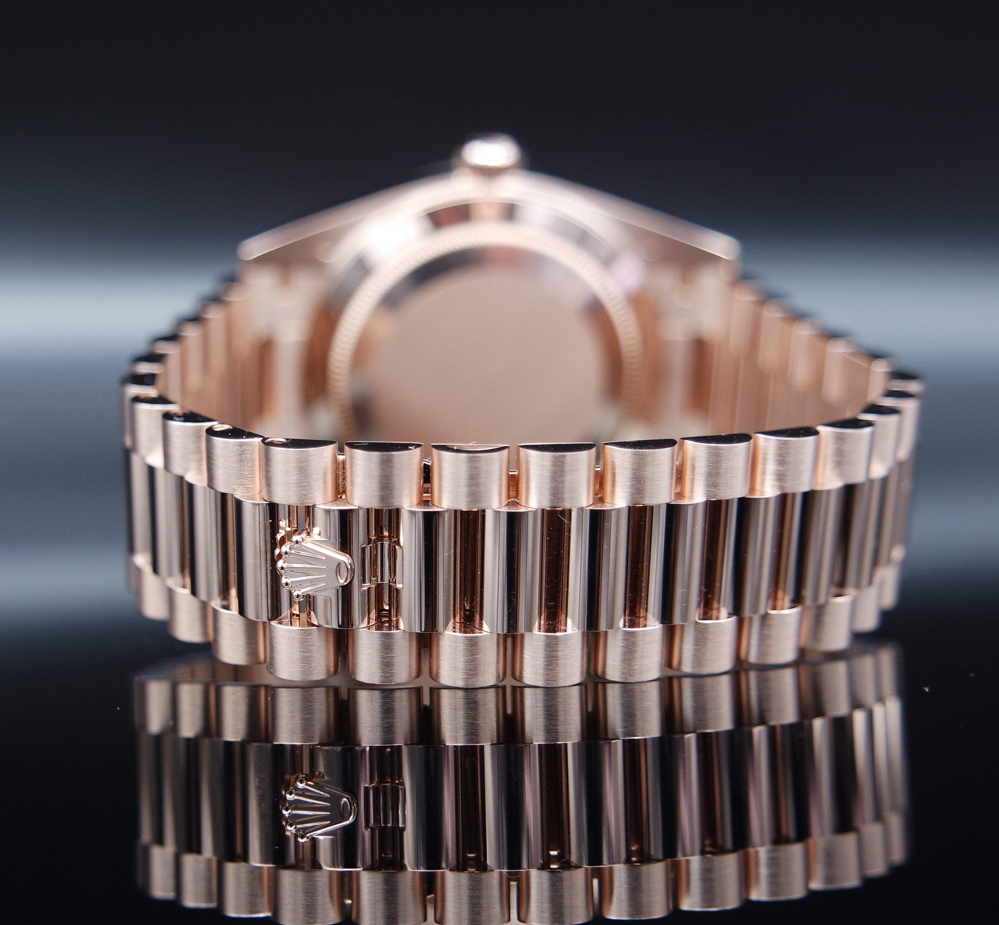 Rolex Day Date Olivé Rosegold - 2023 - Fullset - 228235