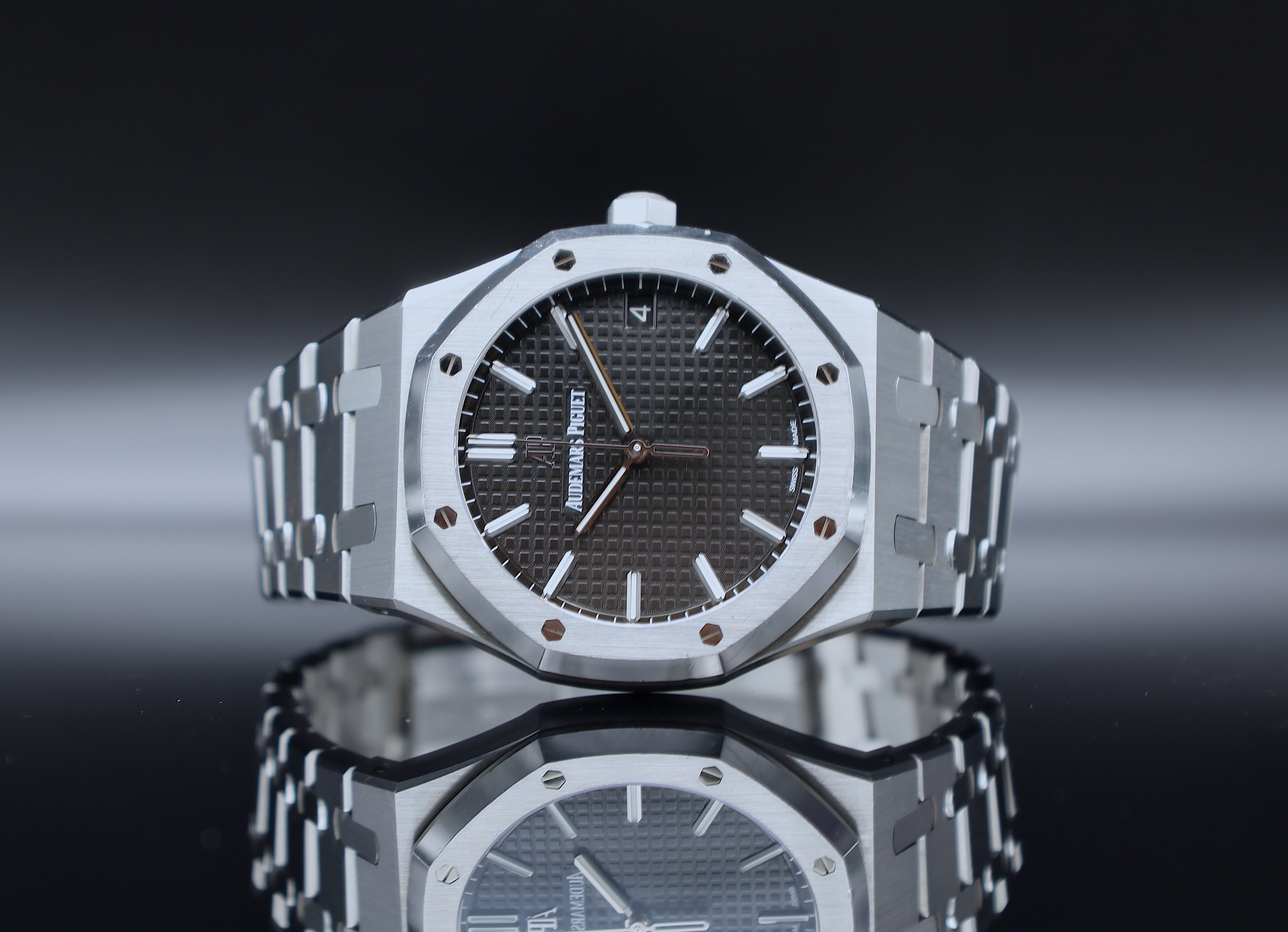Audermars Piguet AP Royal Oak 15500ST - 2020 - Fullset