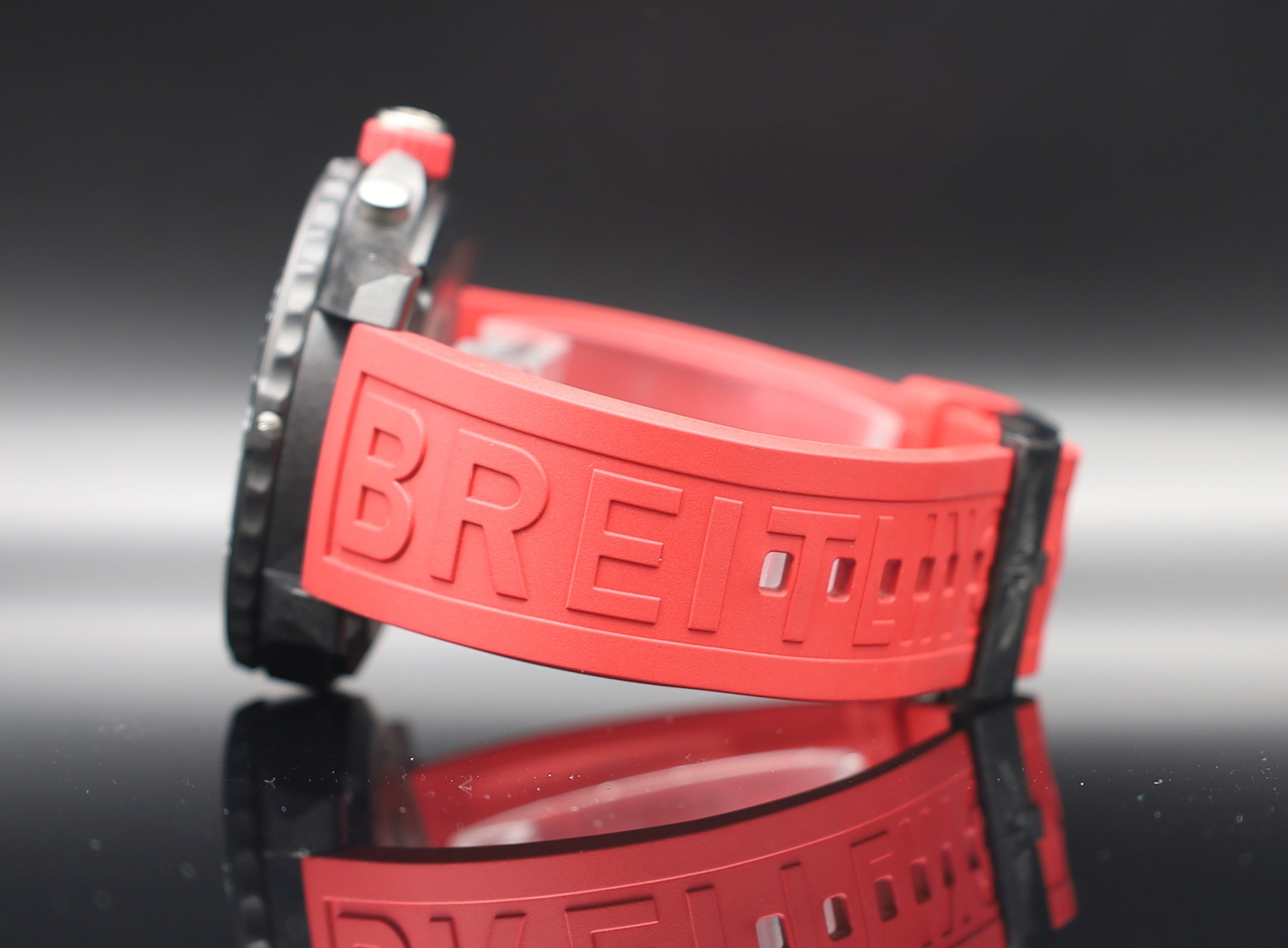 Breitling Endurance Pro - X82310 - 2020