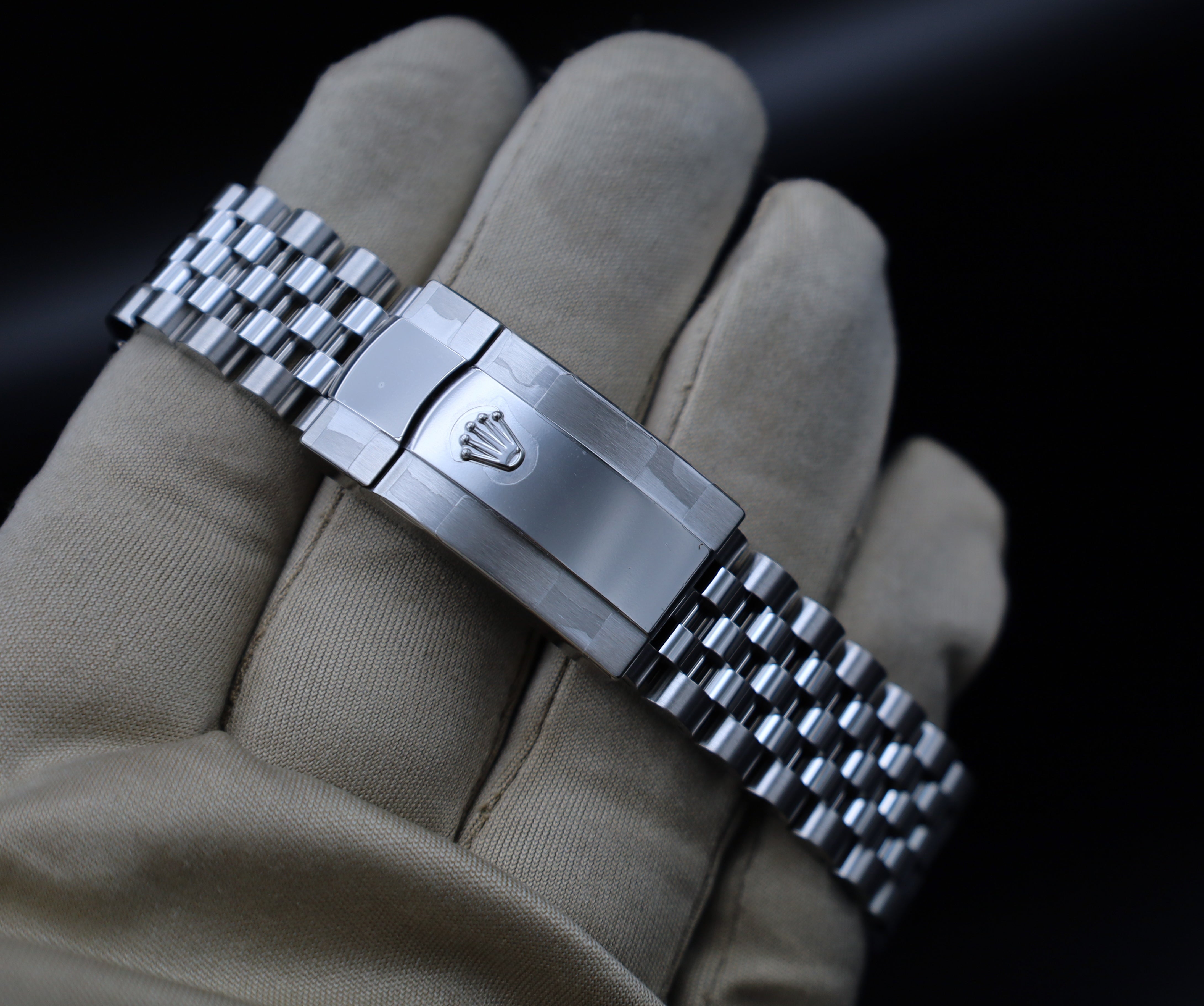 Rolex Datejust 41 Rhodium/ Grau - 10/2025 - Neu - Fullset - Jubileeband - 126334