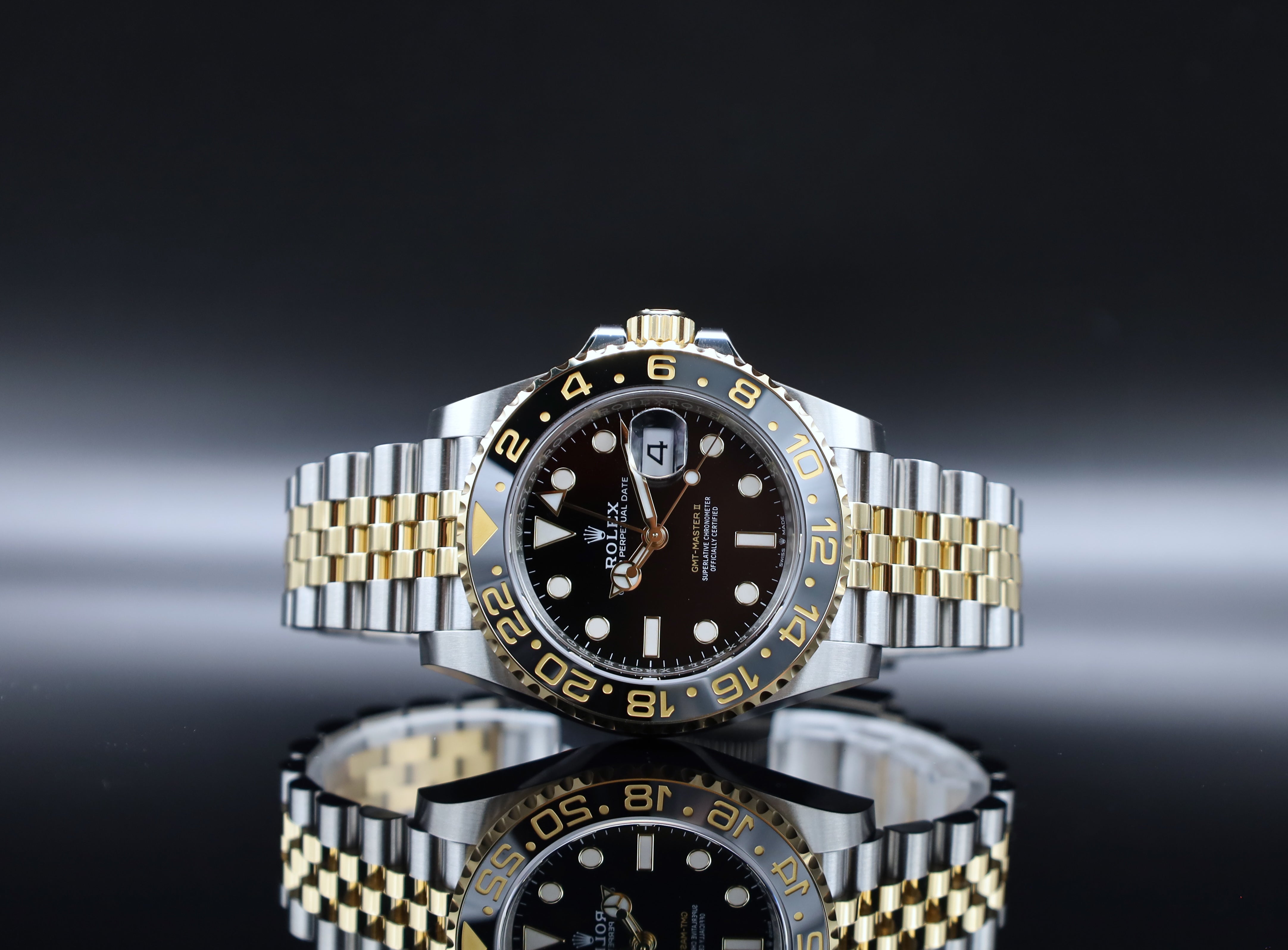 Rolex GMT Master II "Zombie" - LC100 - 09/2025 - Fullset - 126713GRNR