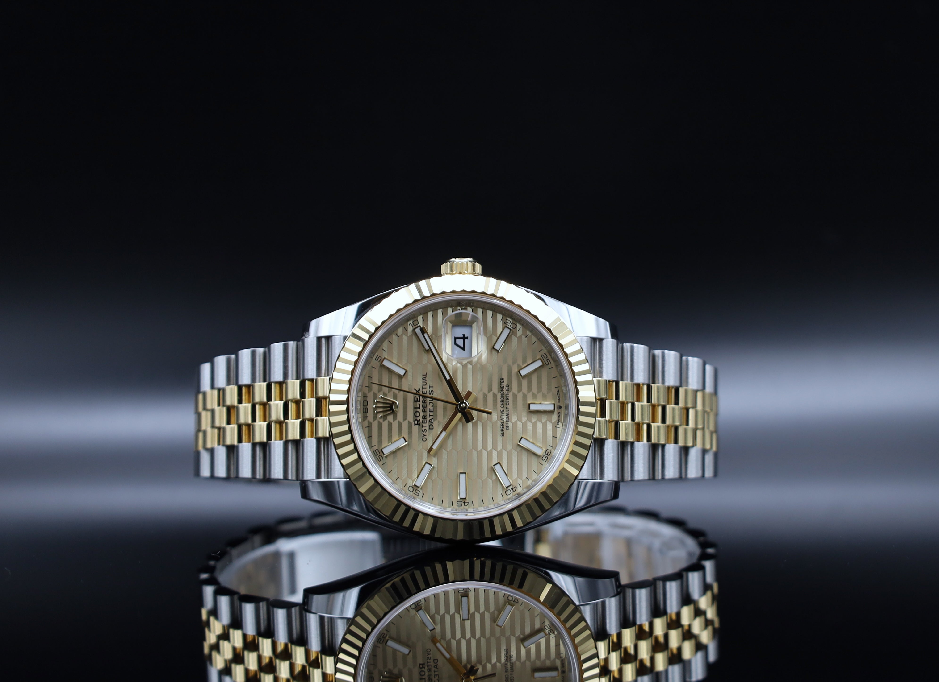 Rolex Datejust 41 Champagner Motif - 126333 - Jubileeband- Stahl/Gold - 2023 - Fullset