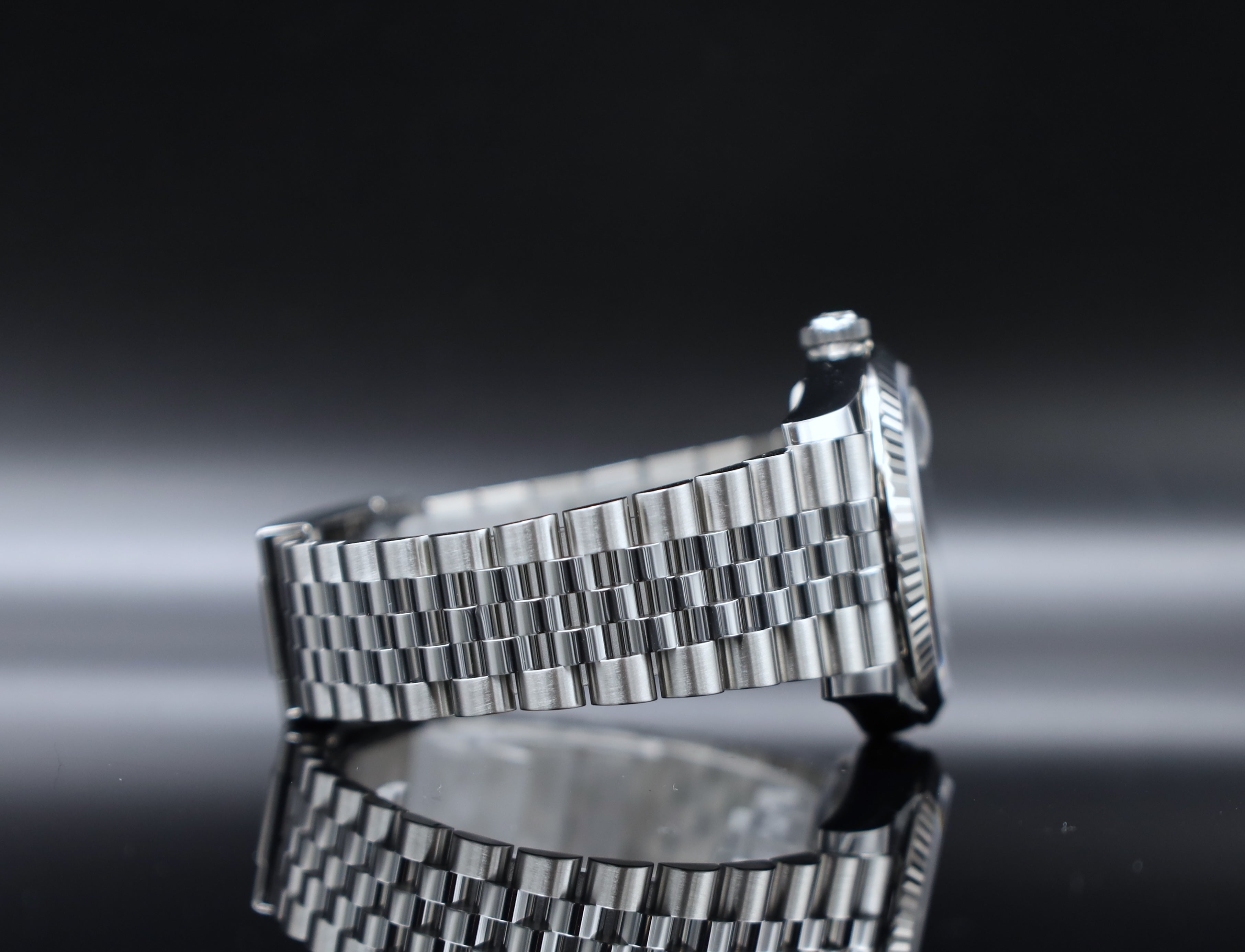 Rolex Datejust 36 Schwarzes Blatt Jubilee - 12/2025 - LC100 - Fullset - Neu