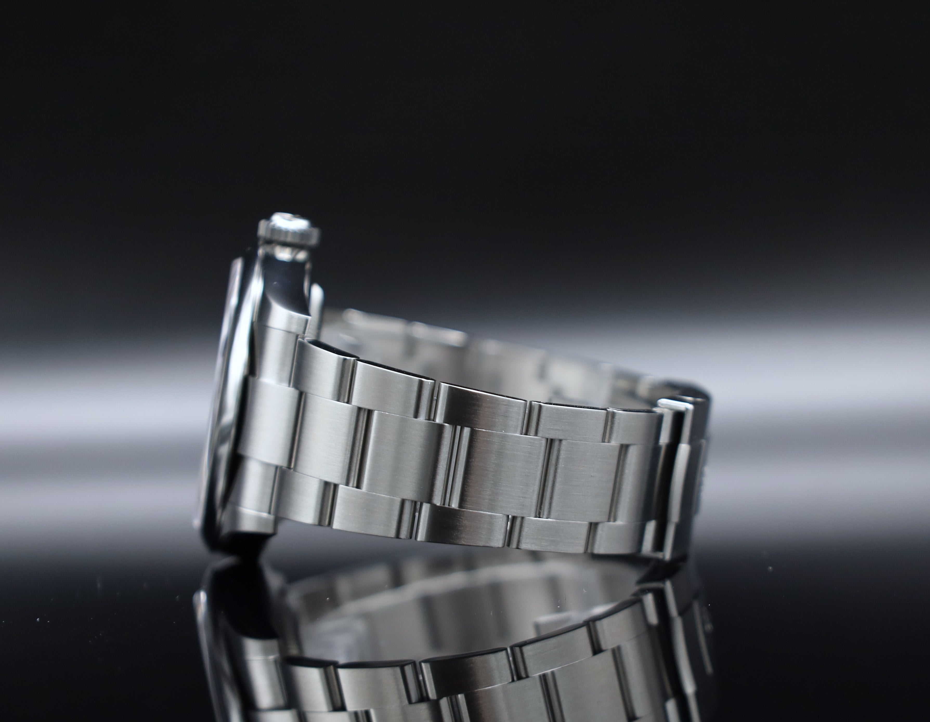 Rolex Oyster Perpetual 41 Pistazie / Pistacho - 11/2025 - LC100 - Full Set - Neu