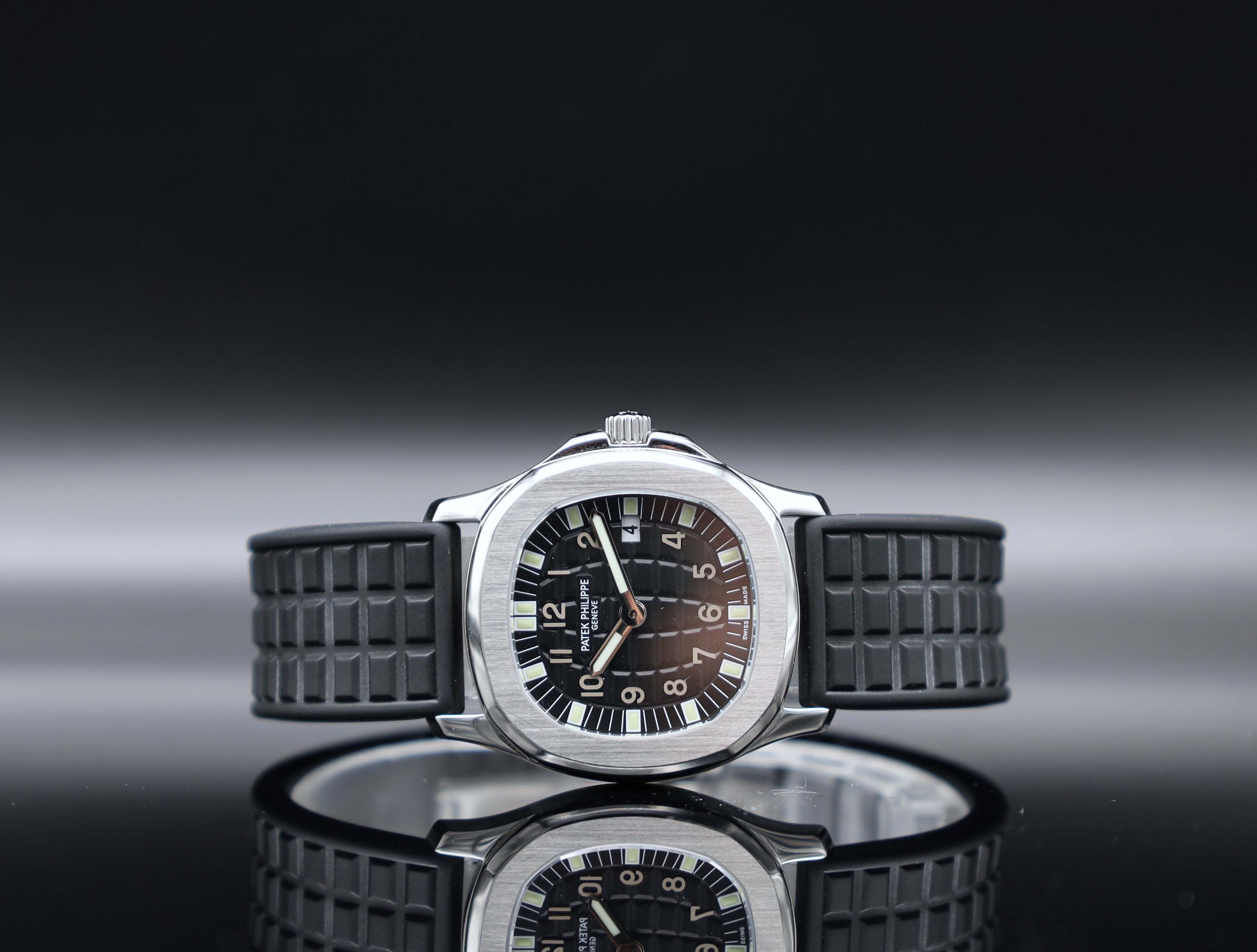 Patek Philippe Aquanaut  - deutsche Papiere -Revision 2025 - 4960A