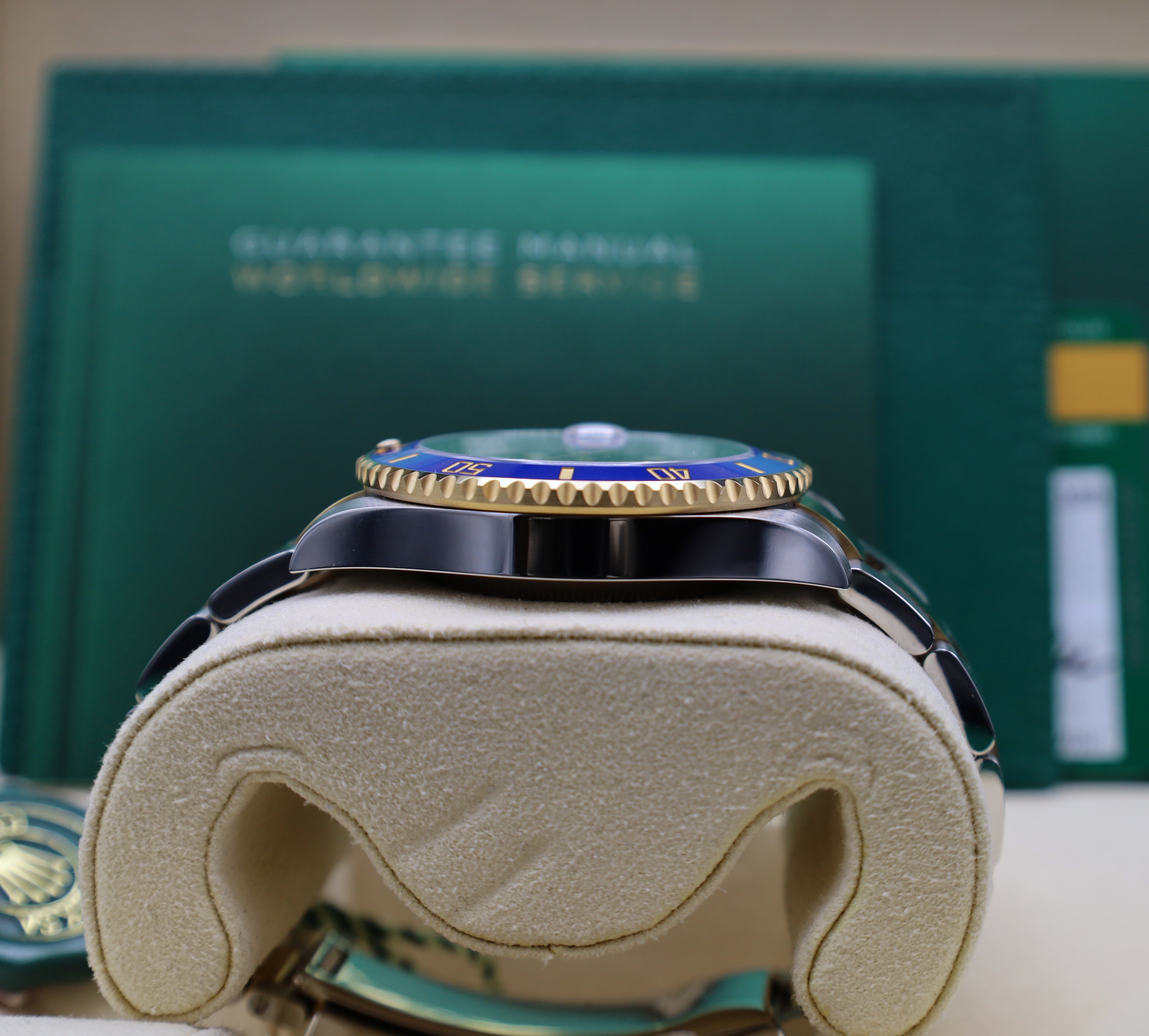 Rolex Submariner Date "Bluesy" - LC100 - 2020 - Neuwertig - Fullset - 116613LB