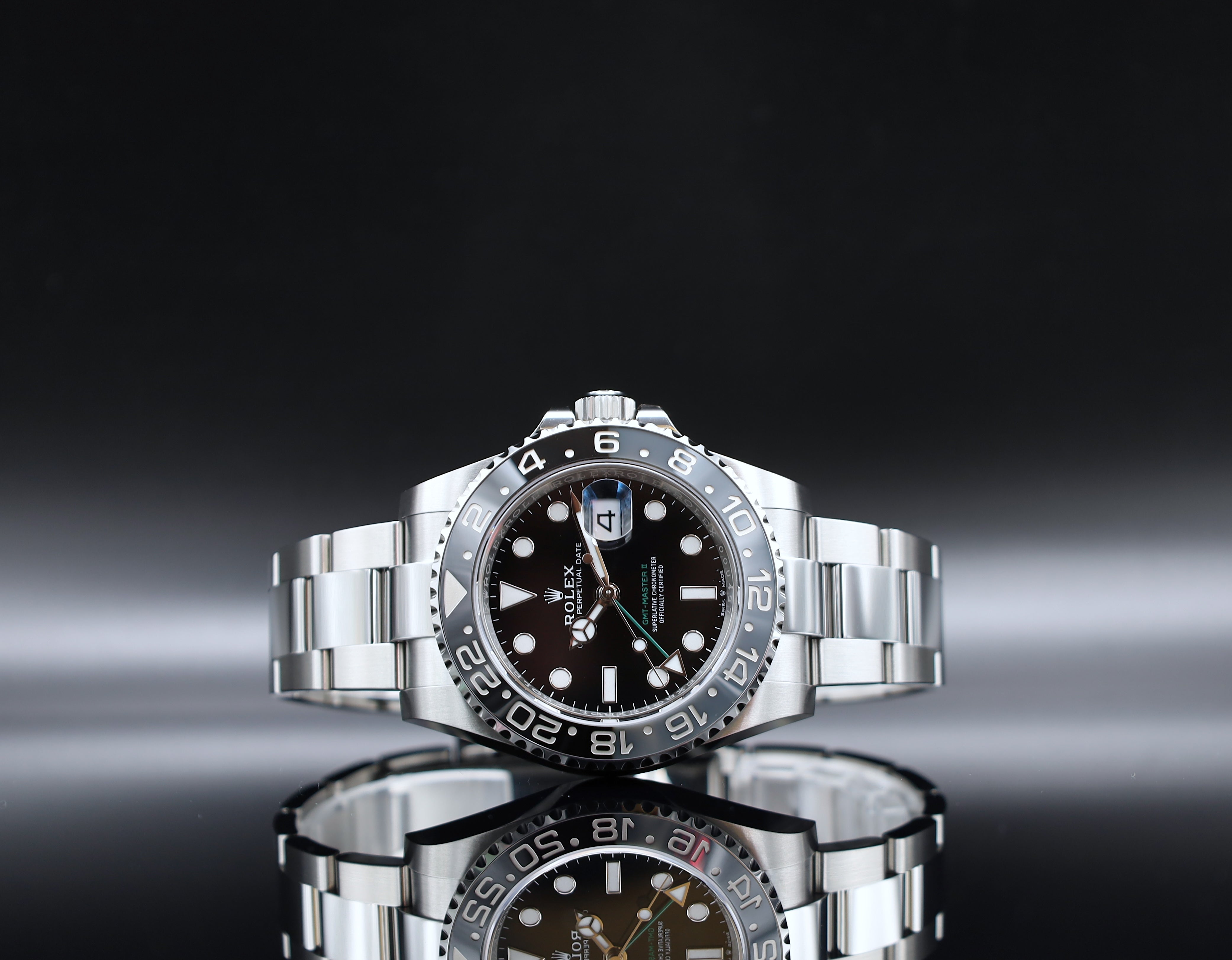 Rolex GMT Master II Bruce Wayne 2026 - Full Set - 126710GRNR