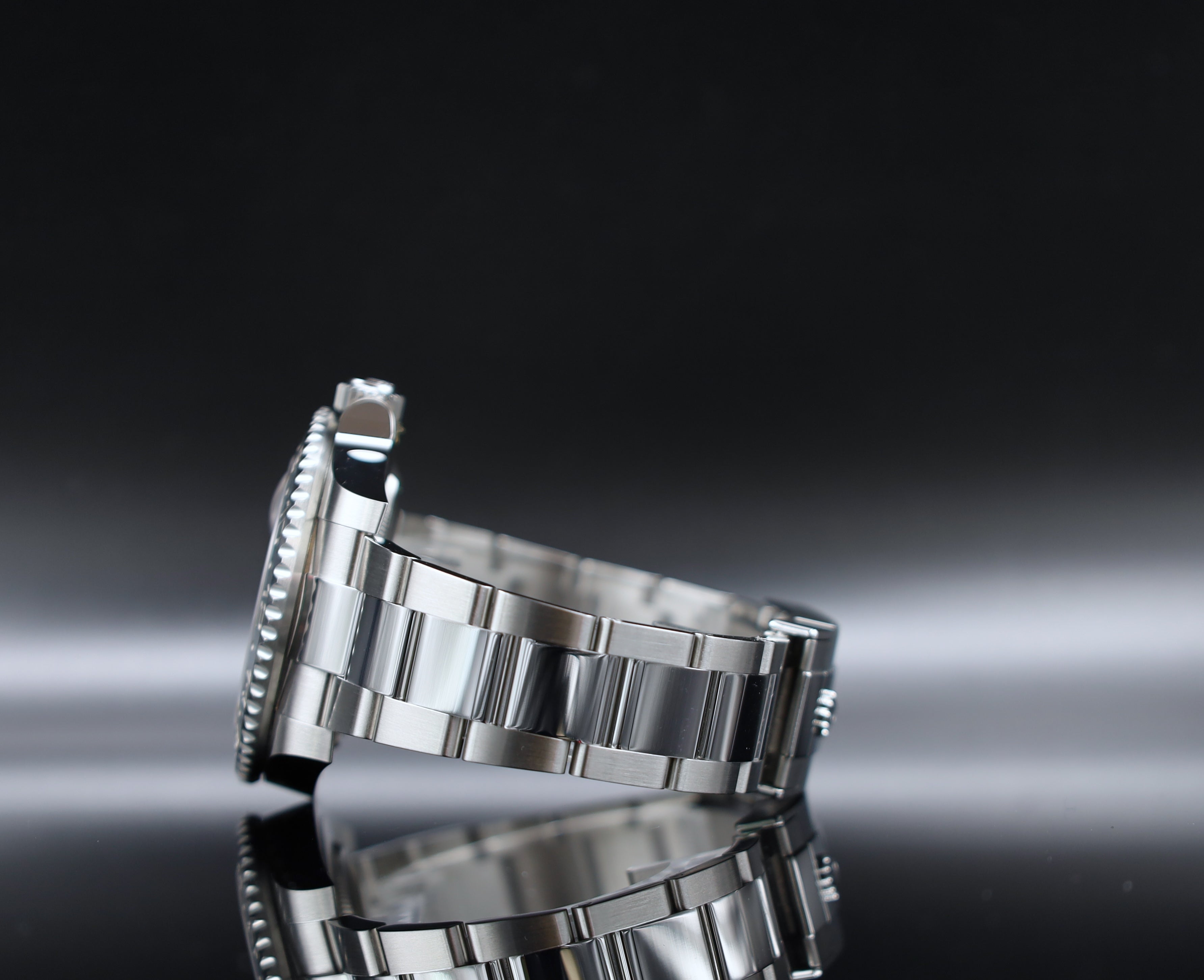 Rolex GMT Master II Bruce Wayne 2026 - Full Set - 126710GRNR