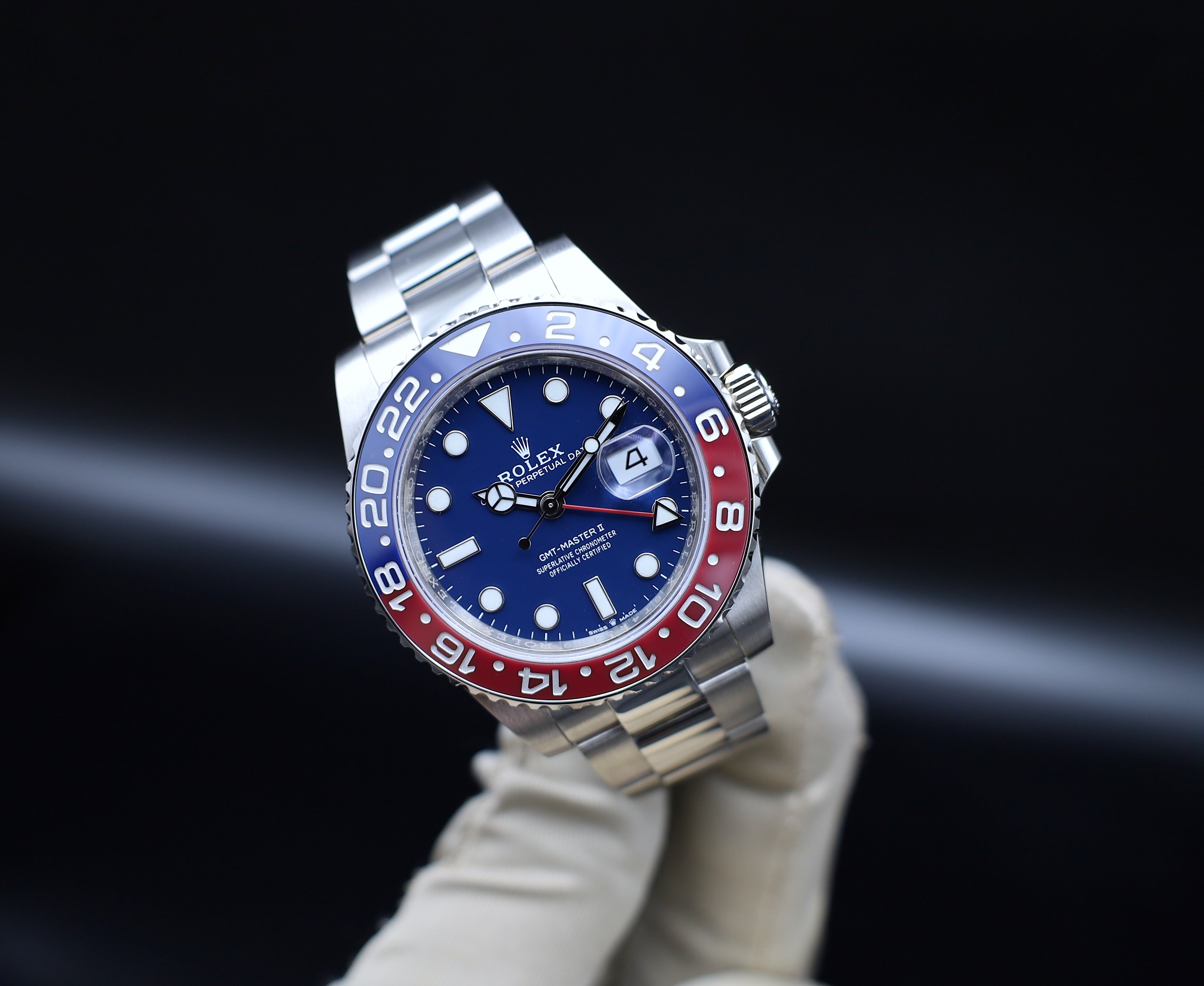 Rolex GMT Master II "Pepsi" - 2019 - Weißgold - Fullset - Oysterband - 126719BLRO