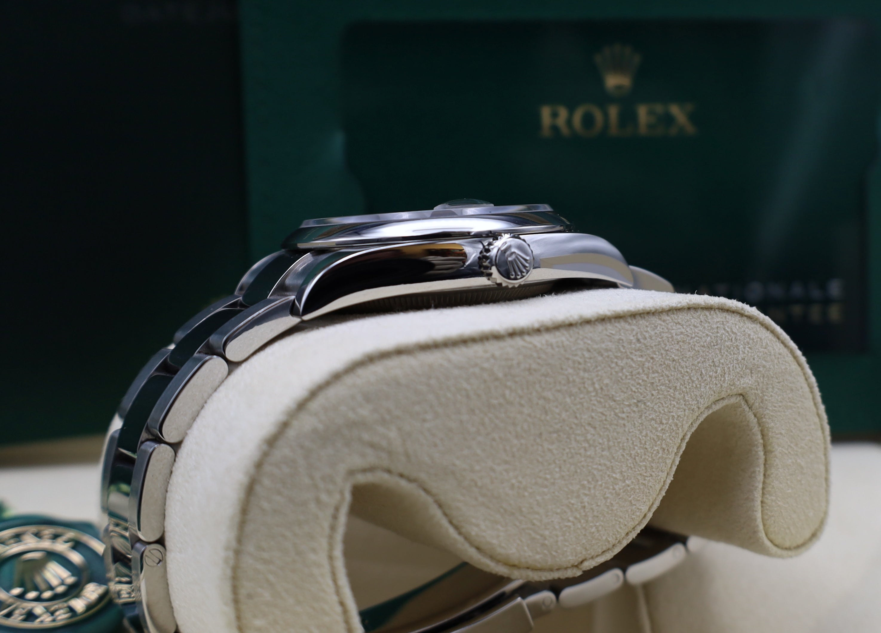 Rolex Datejust 36 Schwarz - 2022 - Fullset - Oysterband