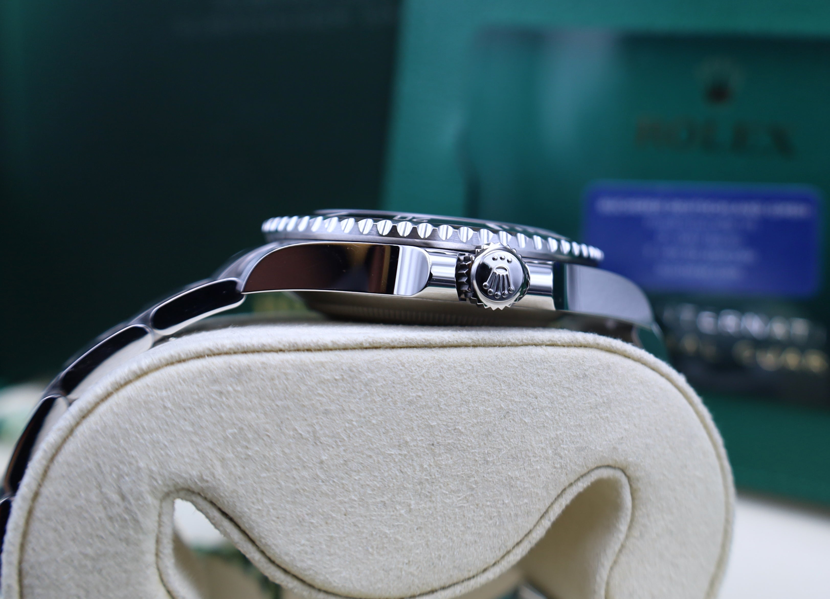 Rolex Submariner No-Date - 2025 - Fullset - 124060