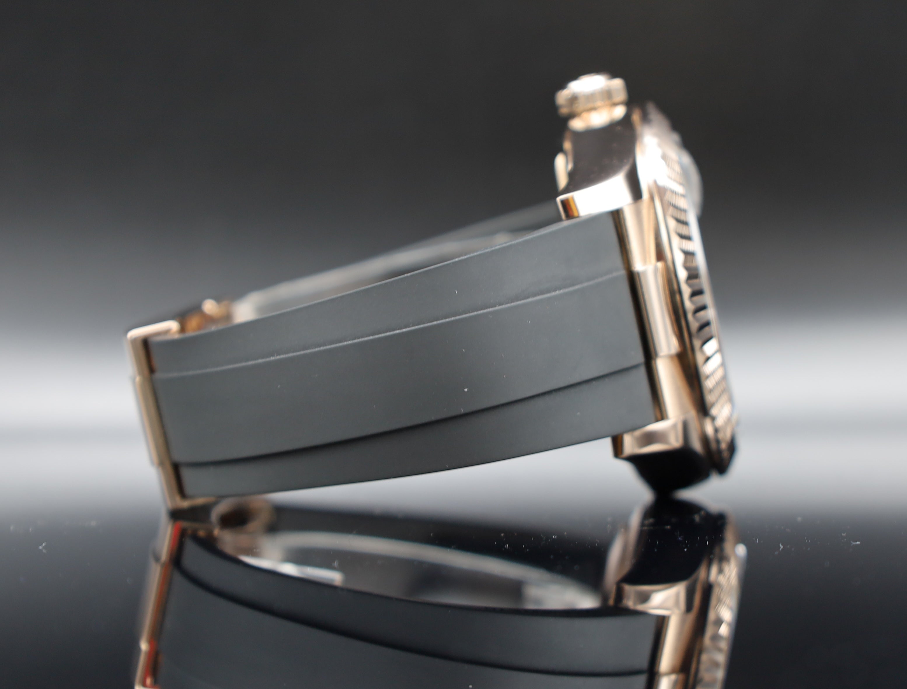 Rolex Sky-Dweller Oysterflex Roségold Rhodium Blatt - 2022 - 326235 - Fullset