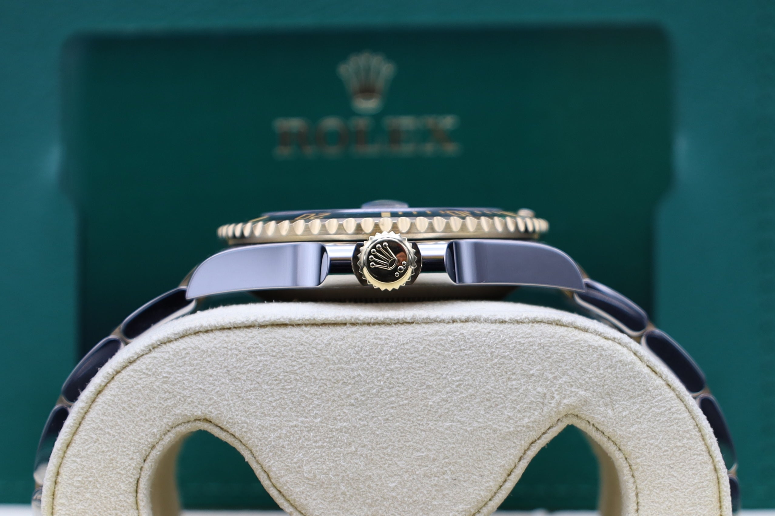 Rolex Submariner Date - 2022  - Stahl/Gold - Fullset - 126613LN