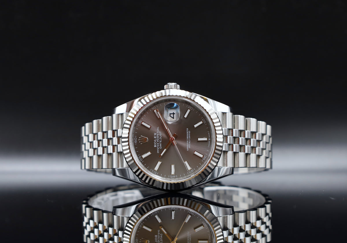 Rolex Datejust 41 Rhodium/ Grau - 2024 - LC100 - Neuwertig - Fullset - Jubileeband - 126334