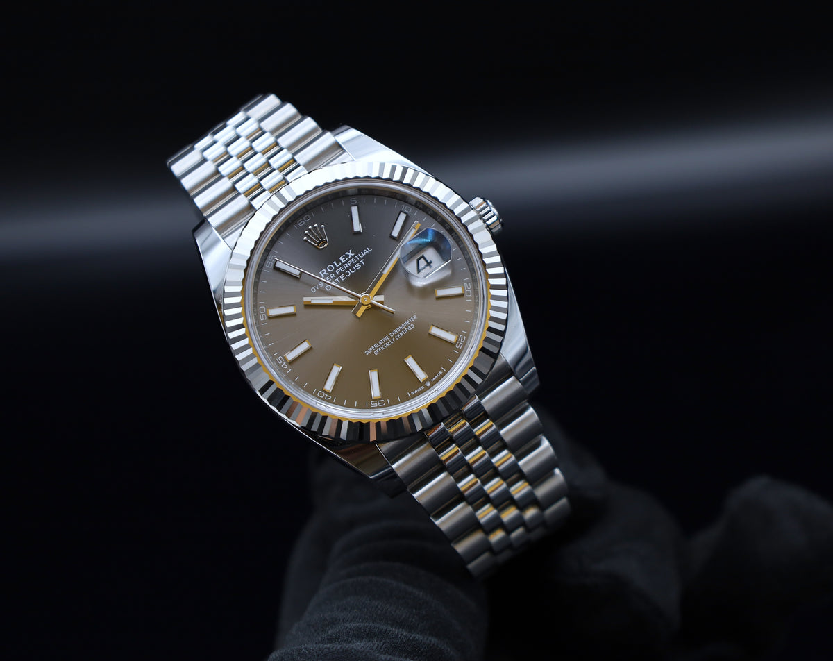 Rolex Datejust 41 Rhodium/ Grau - 2024 - LC100 - Neuwertig - Fullset - Jubileeband - 126334