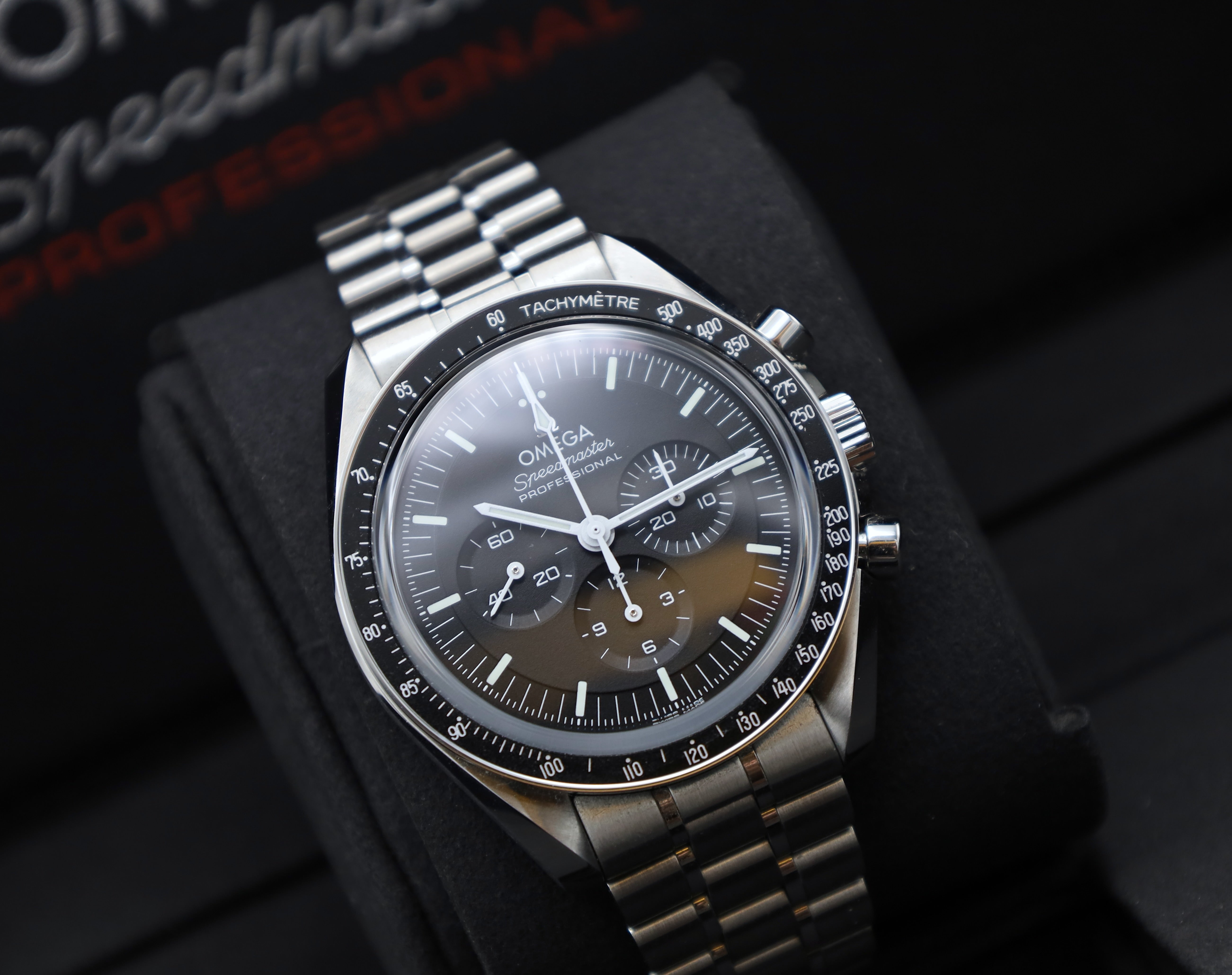 Omega Speedmaster Professional Moonwatch - 2026