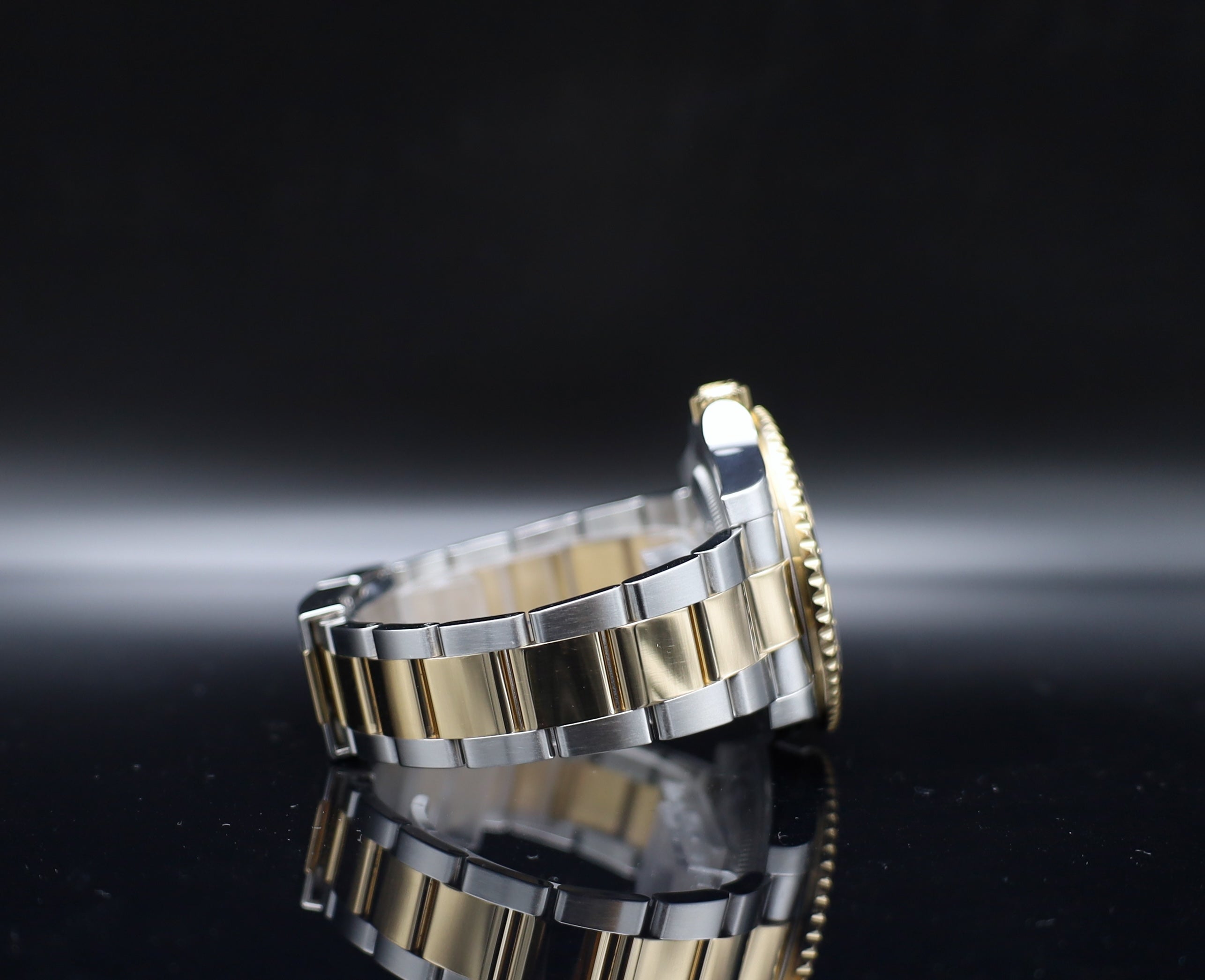 AnzeigeRolex GMT Master II Stahl Gold - 116713LN - LC NL - Full Set