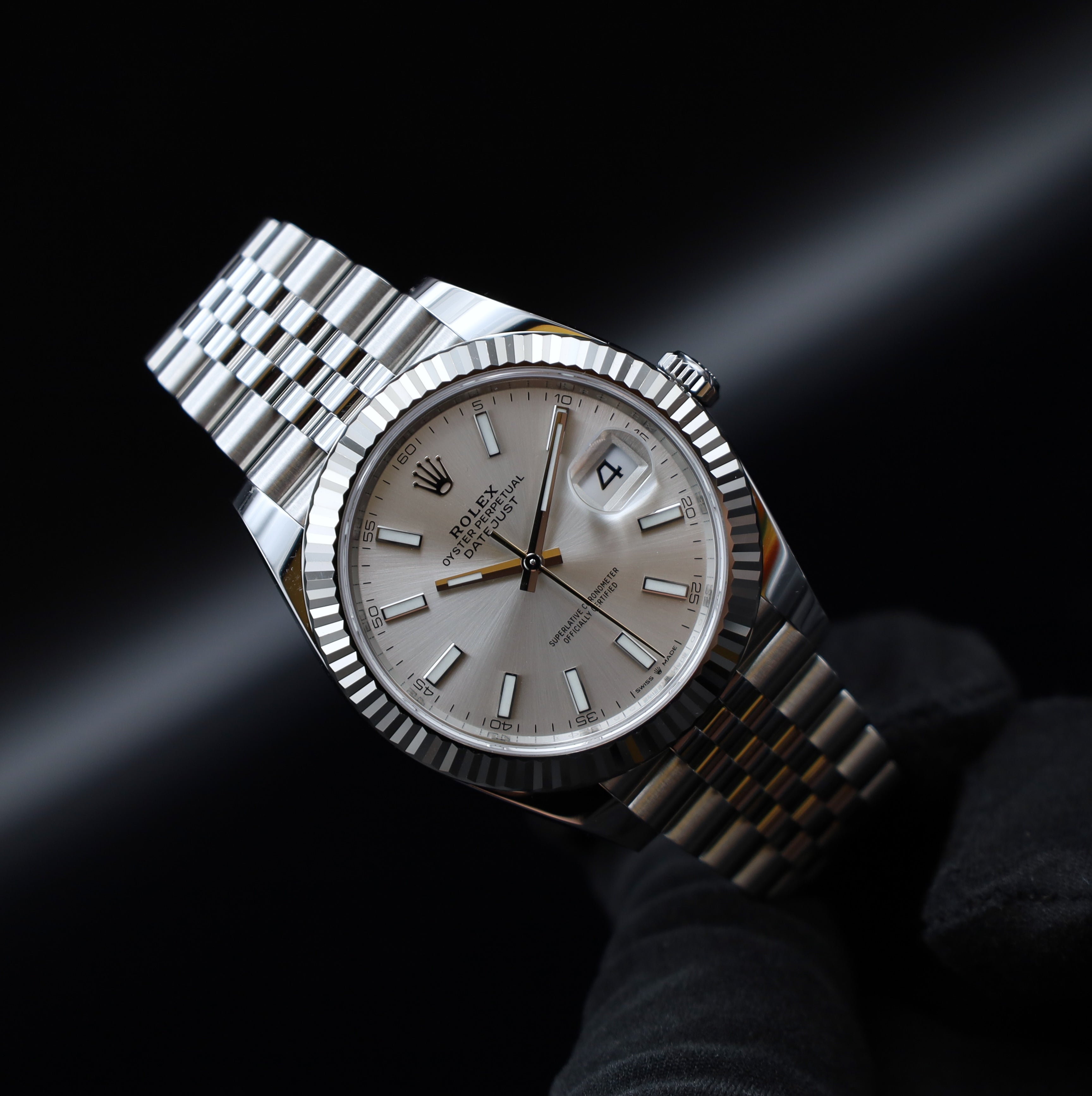 Rolex Datejust 41 silberners Zifferblatt - 2023 - Fullset - Jubileeband - 126334