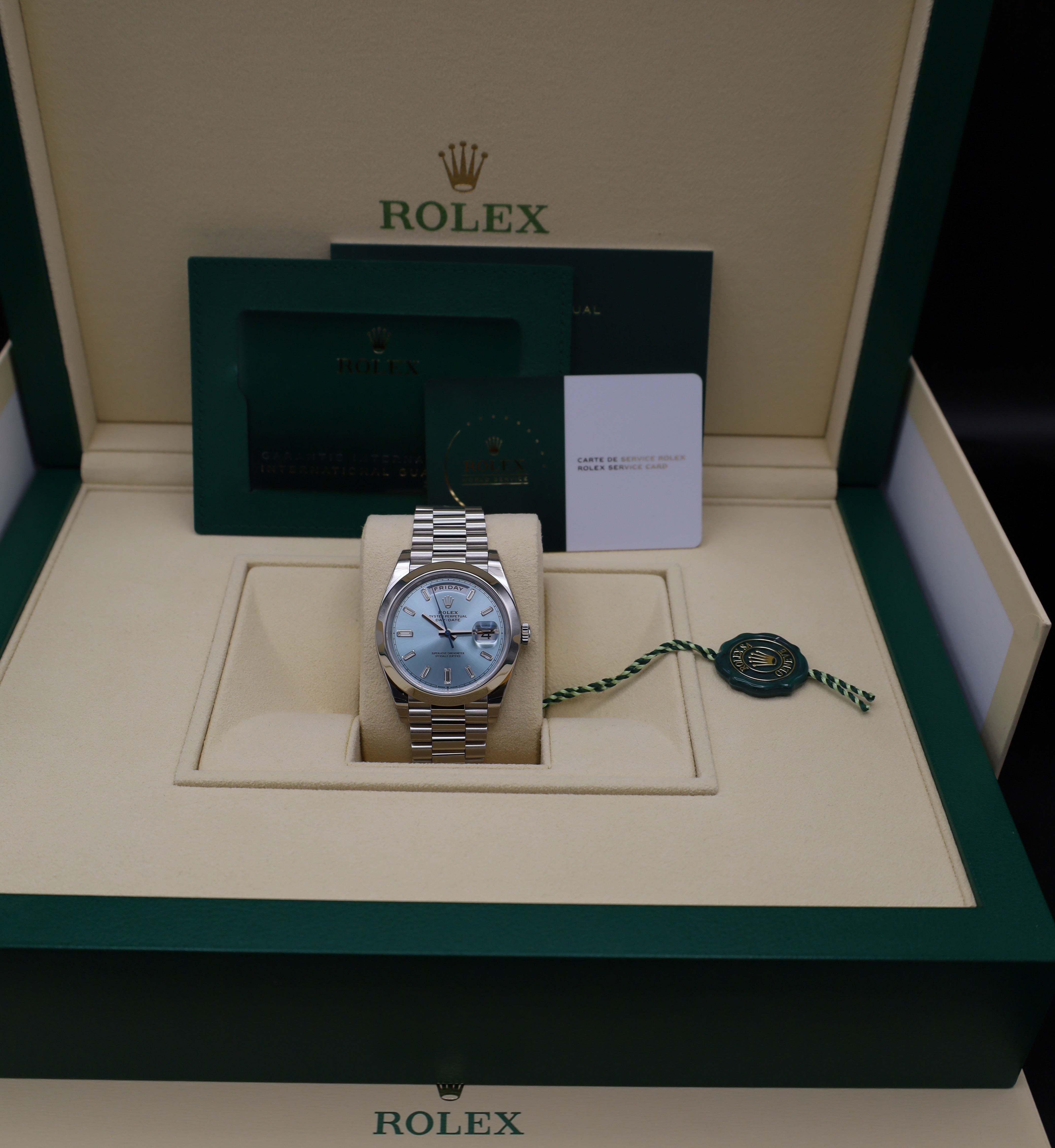 Rolex Day Date Platin baguette Zifferblatt - 12/2022 - Fullset - 228206