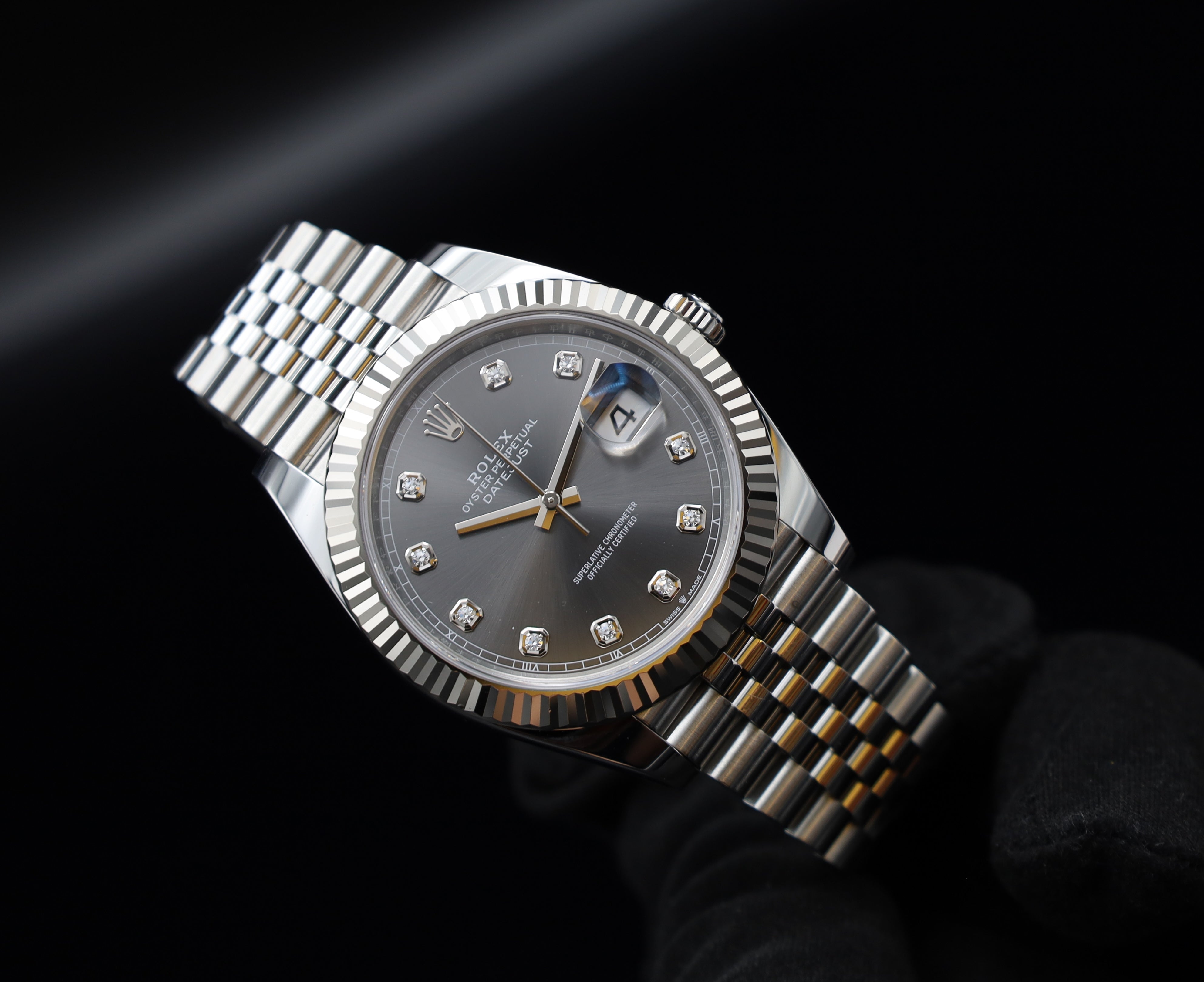 Rolex Datejust 41 Rhodium Diamant / Grau - 2023 -LC100 - Neuwertig - Fullset - Jubileeband - 126334