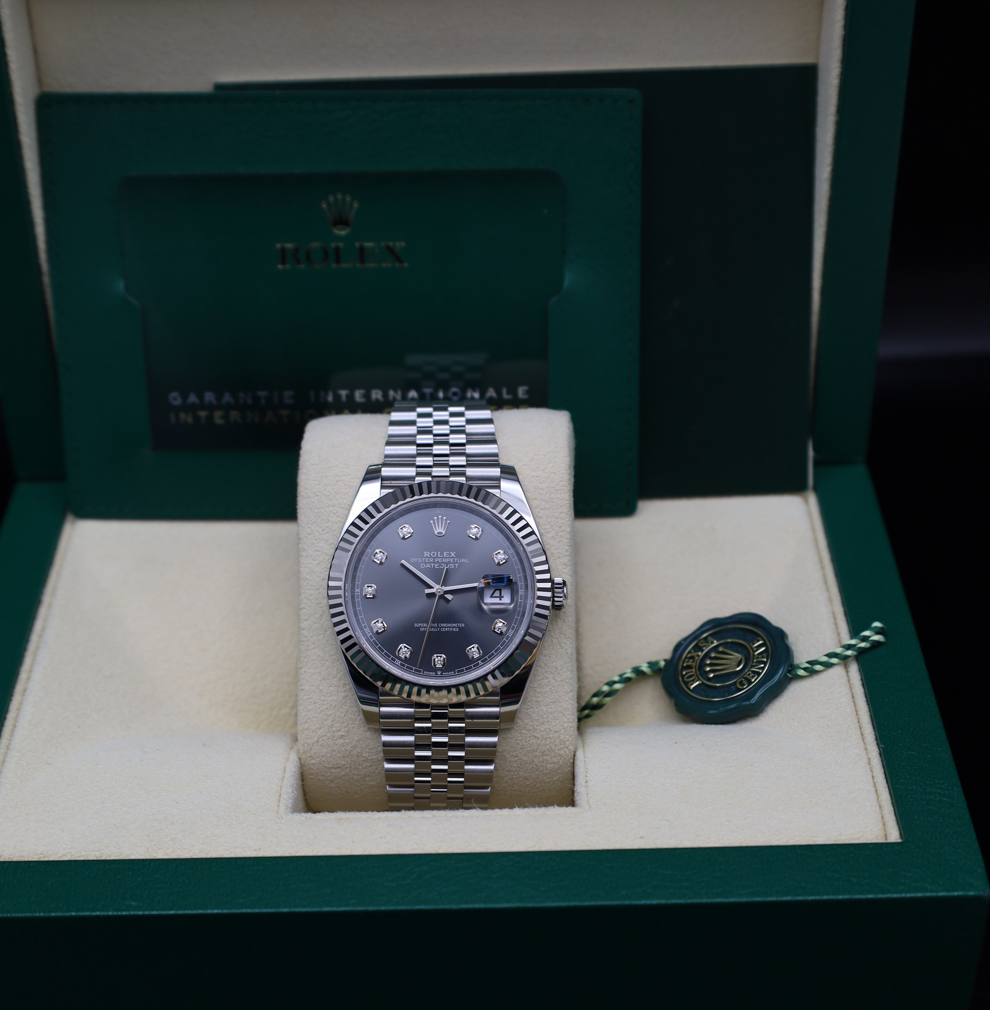 Rolex Datejust 41 Rhodium Diamant / Grau - 2023 -LC100 - Neuwertig - Fullset - Jubileeband - 126334
