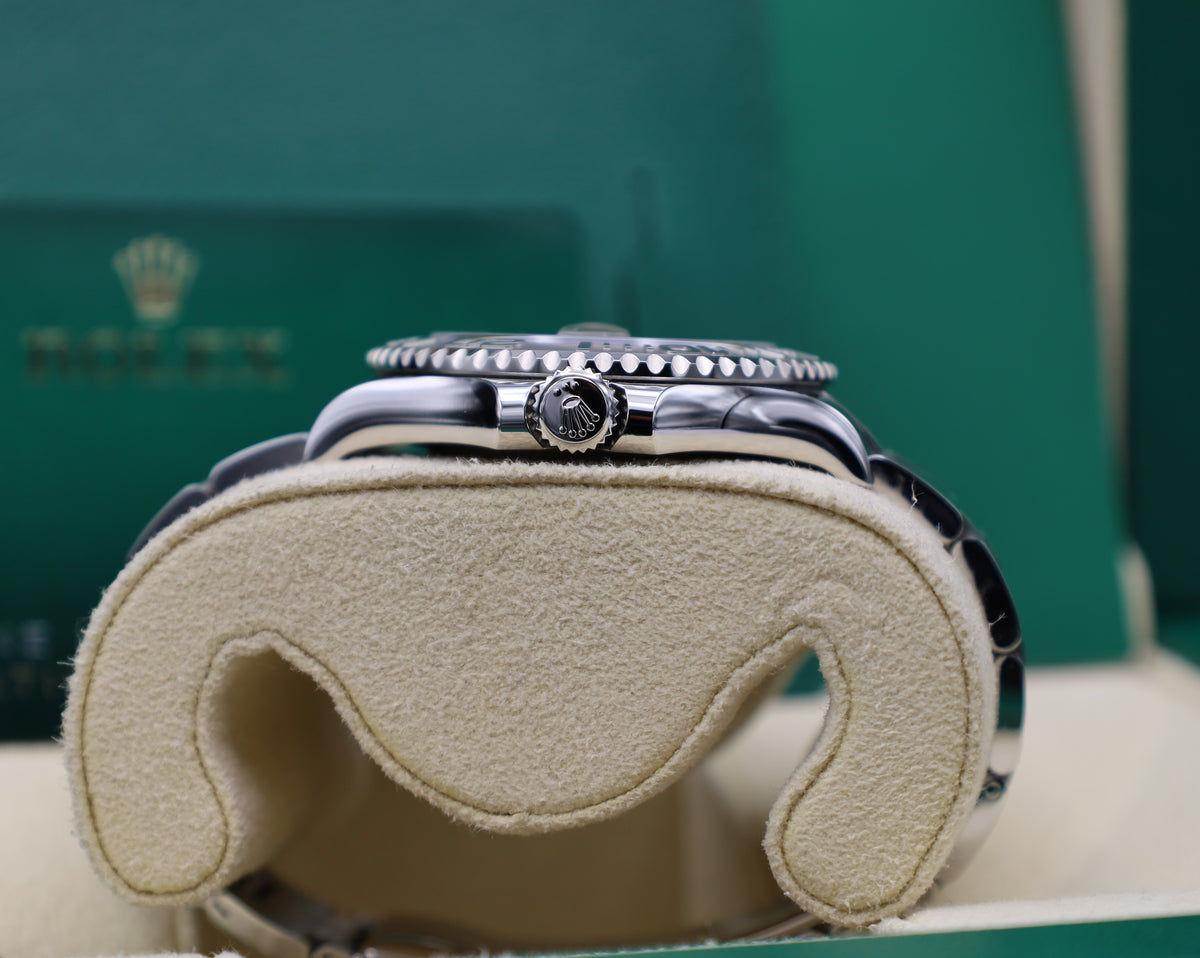 Rolex Yacht-Master 40 Rhodium  - 2023 - LC100 - Neuwertig - Full Set